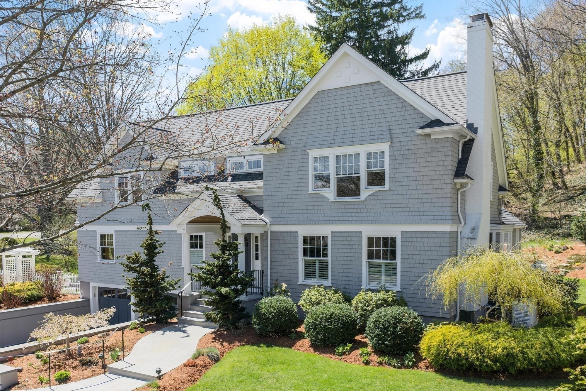 16 Hastings Rd, Lexington, MA 02421