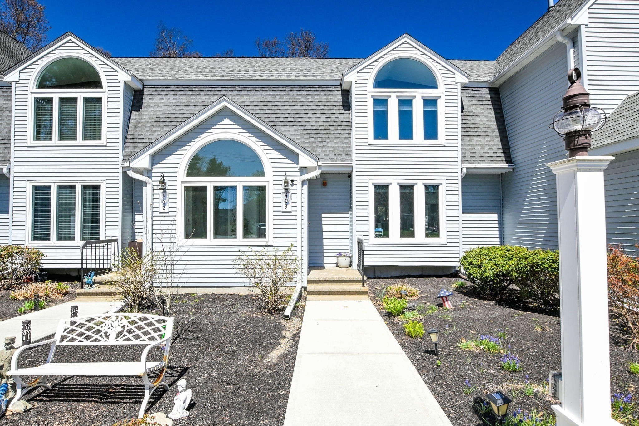 35 Pilgrim Village Rd Unit 403, Taunton, MA 02780