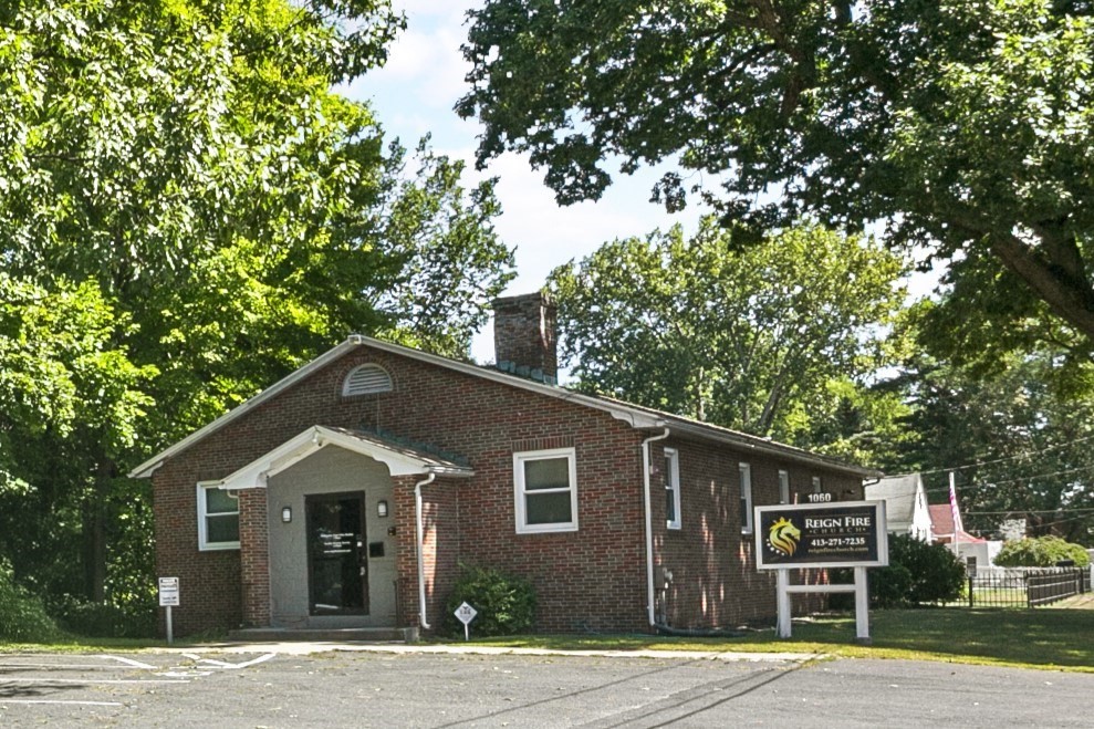 1060 Worcester St, Springfield, MA 01151