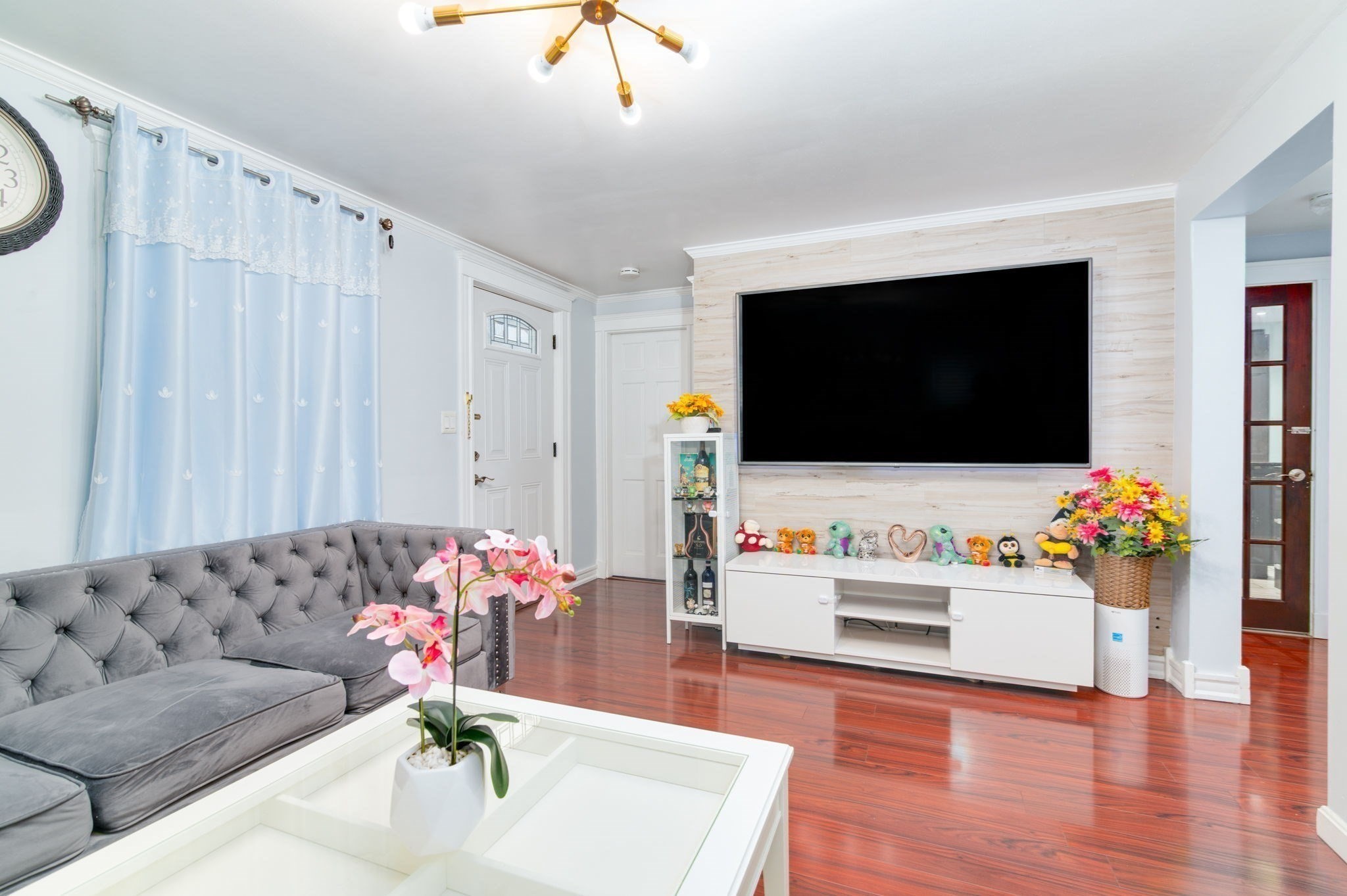 107 Fayette St, Quincy, MA 02171