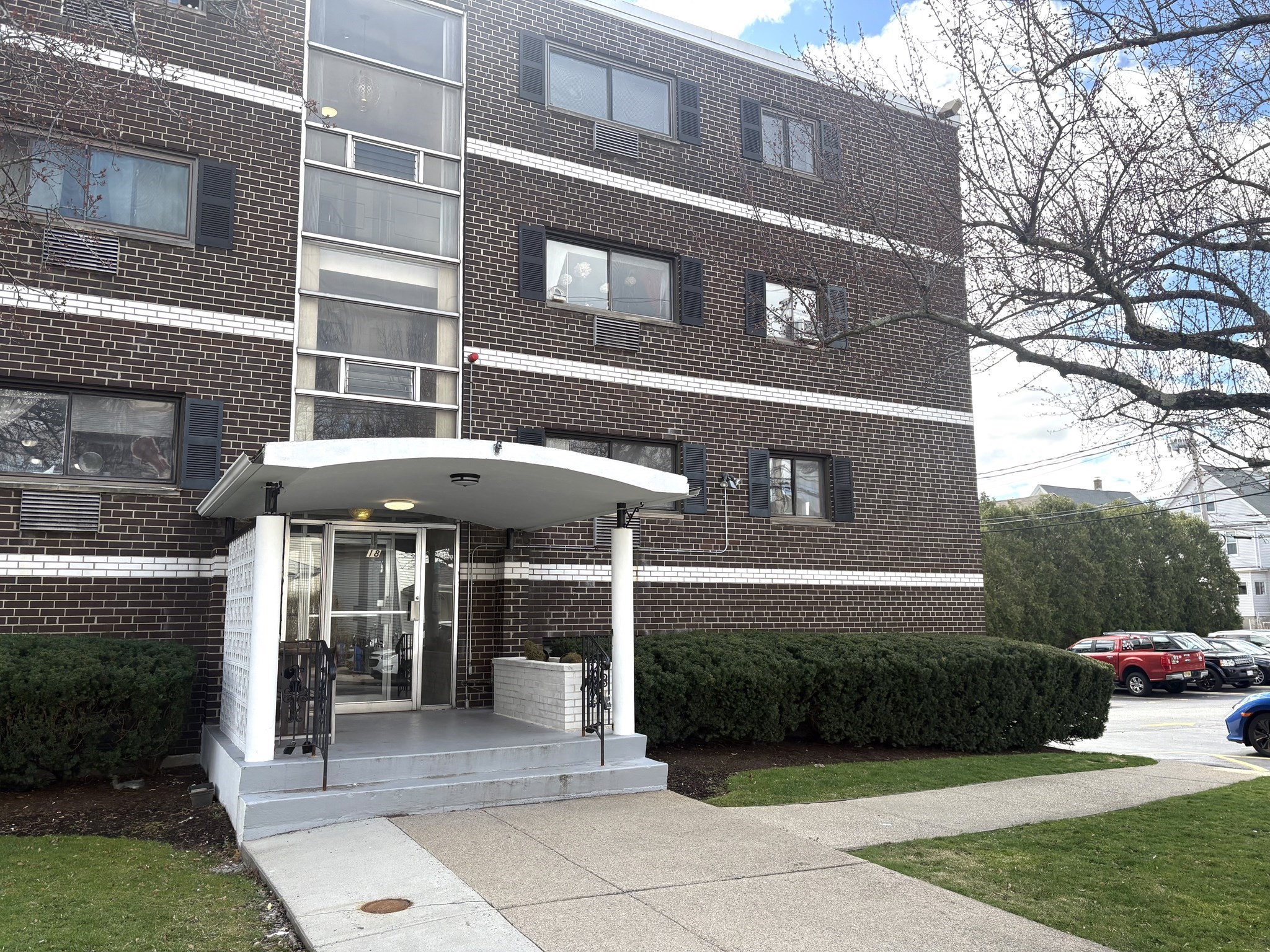 18 Glencoe Street Unit 48, Brighton, Boston, MA 02135