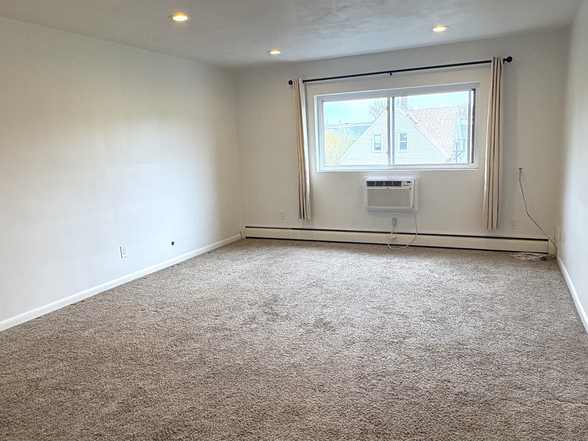 18 Glencoe Street Unit 48, Brighton, Boston, MA 02135 - Image 6