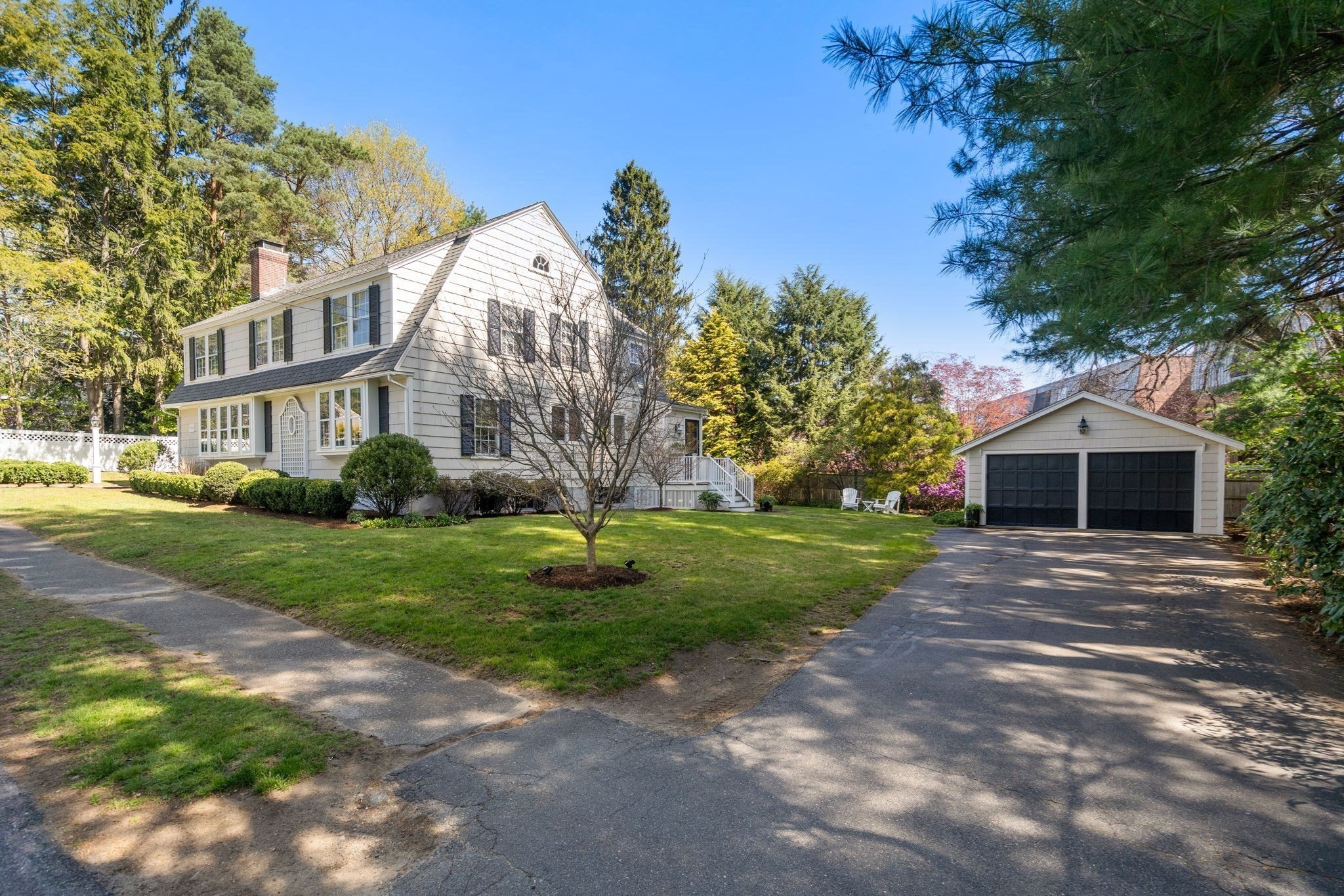16 Denton Rd, Wellesley, MA 02482