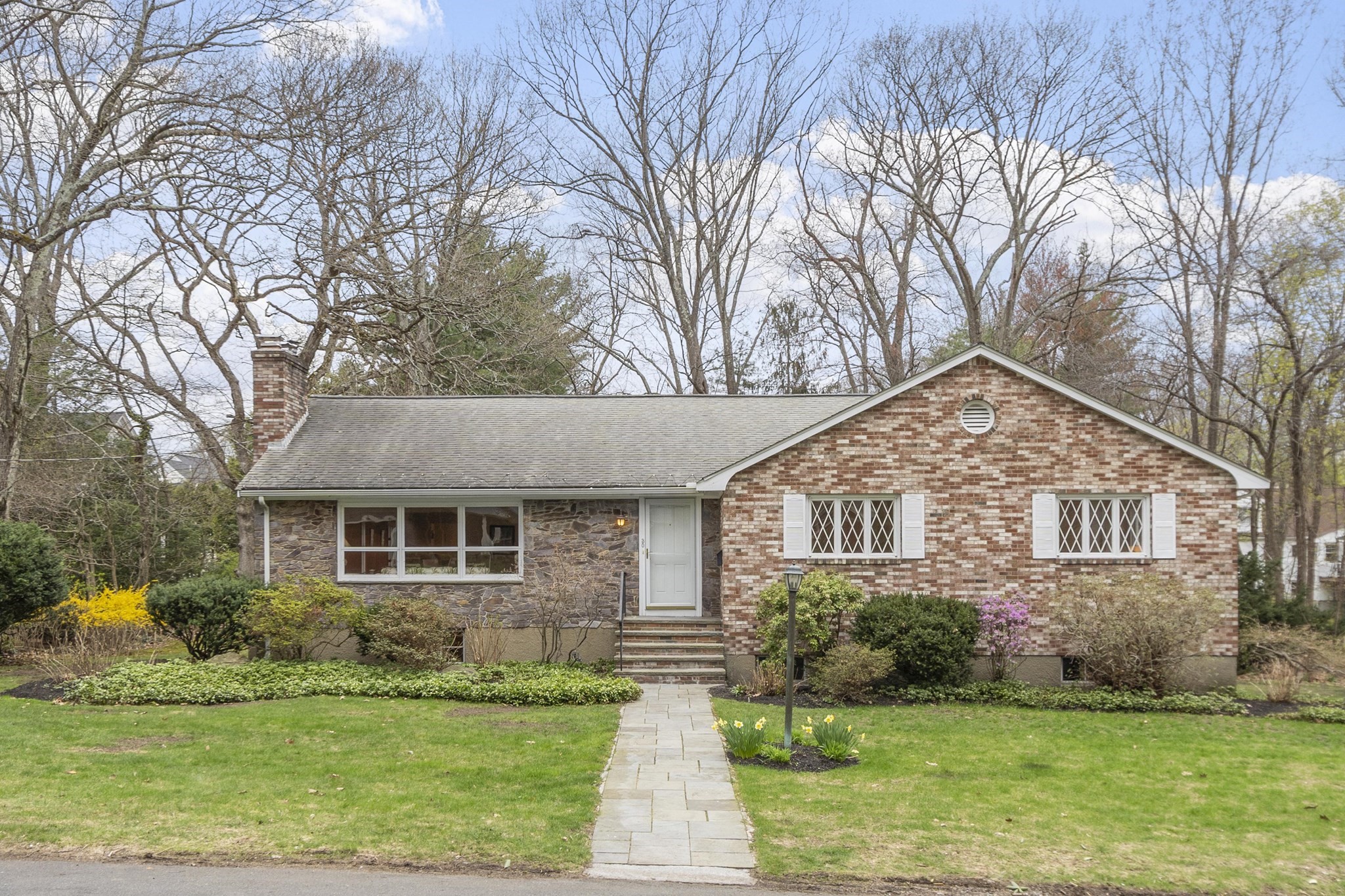 30 Fairbanks Road, Lexington, MA 02421