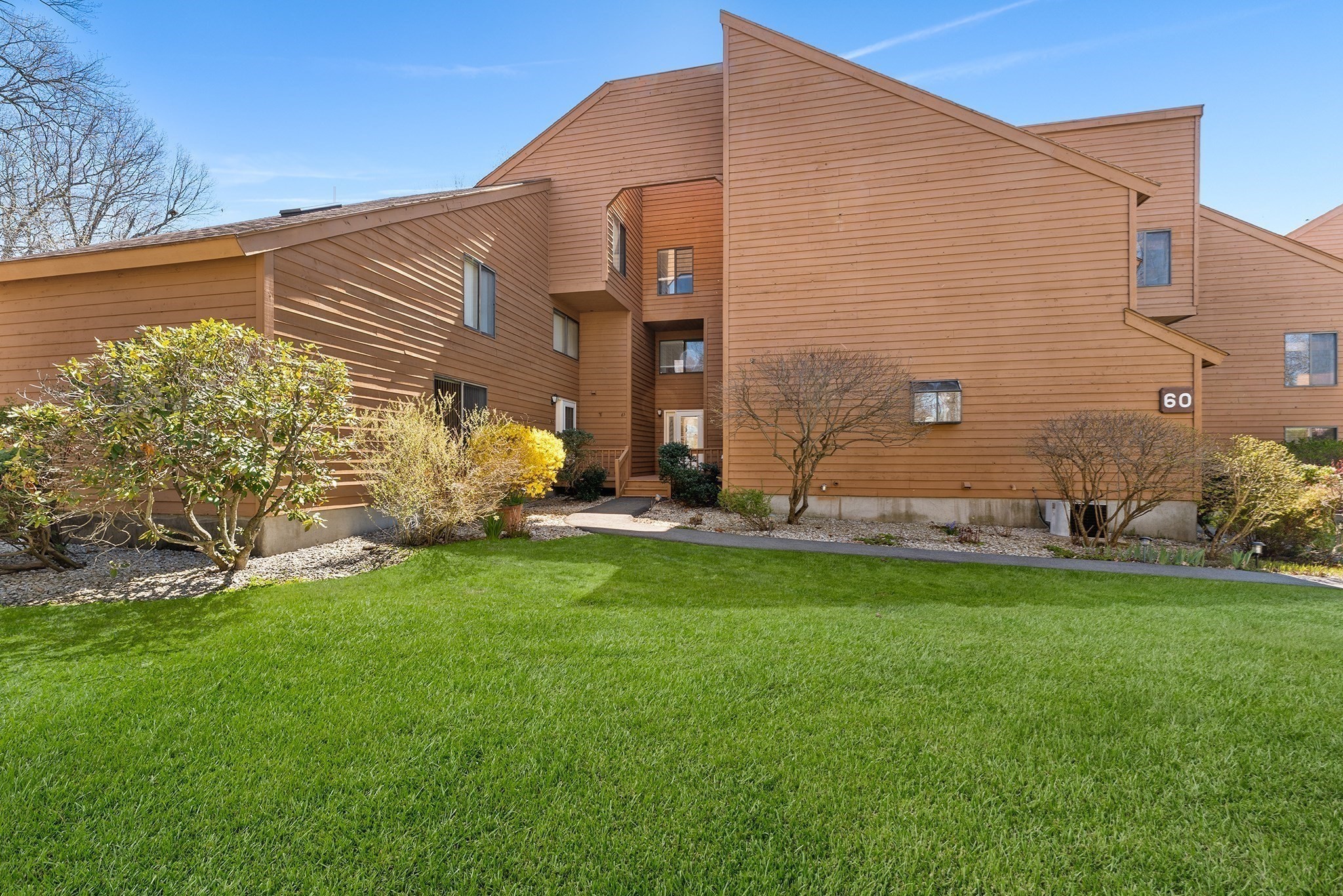 61 Clement Ct Unit 61, Haverhill, MA 01832