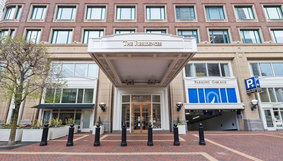 20 Rowes Wharf Unit PH4, Downtown, Boston, MA 02110