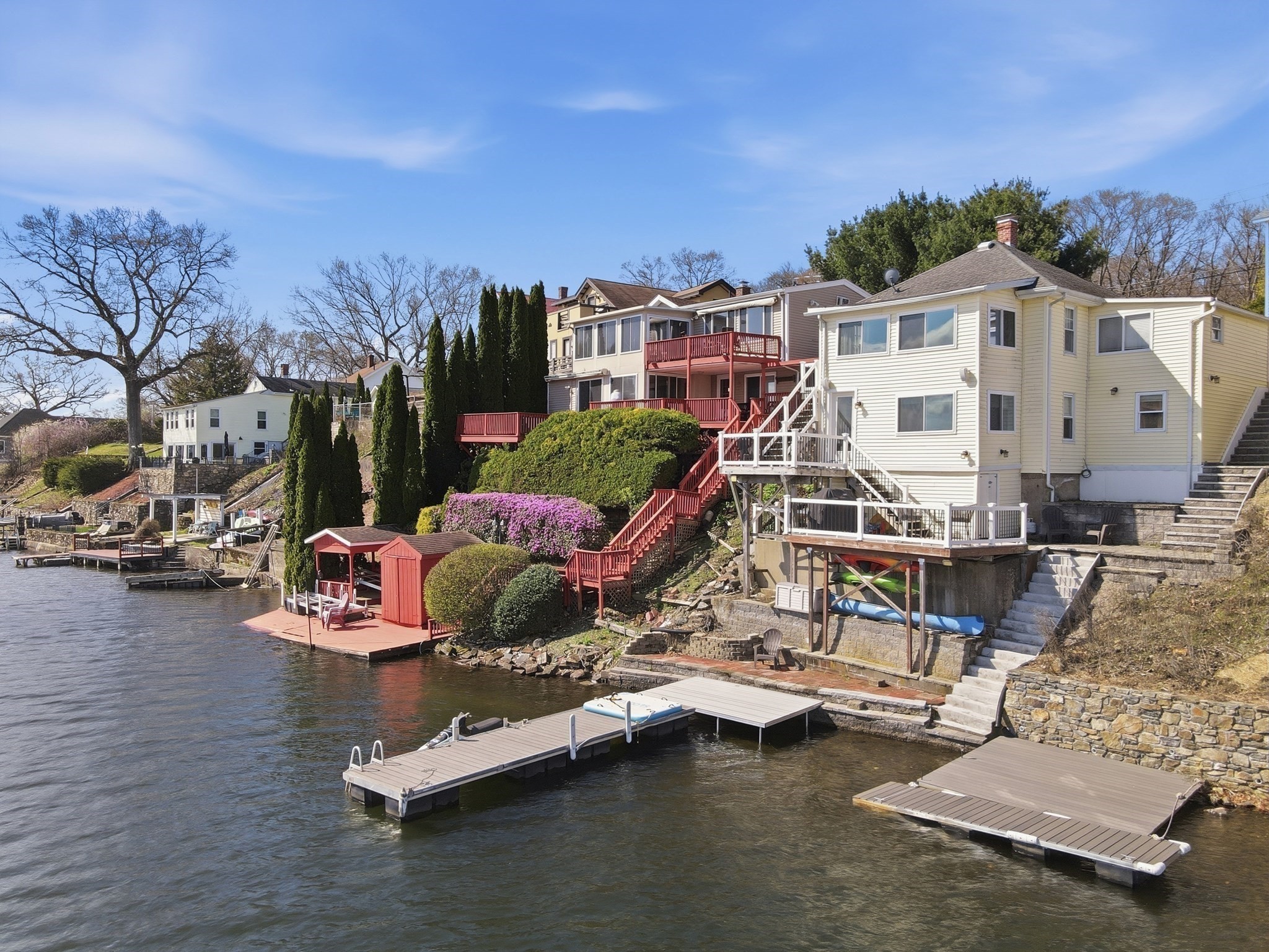 411 Lake Avenue, Worcester, MA 01604