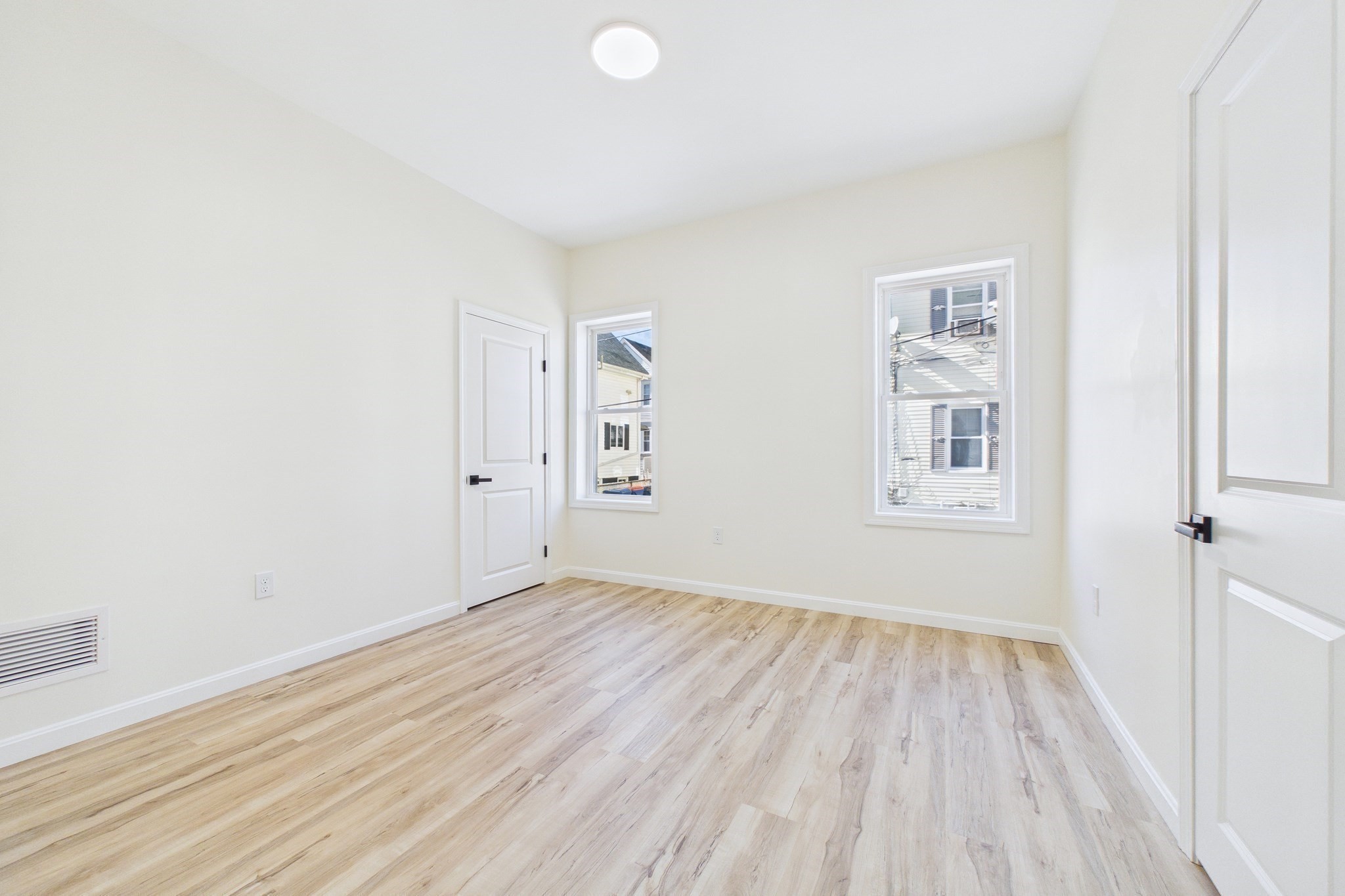 33 Crapo St., New Bedford, MA 02740 - Image 12