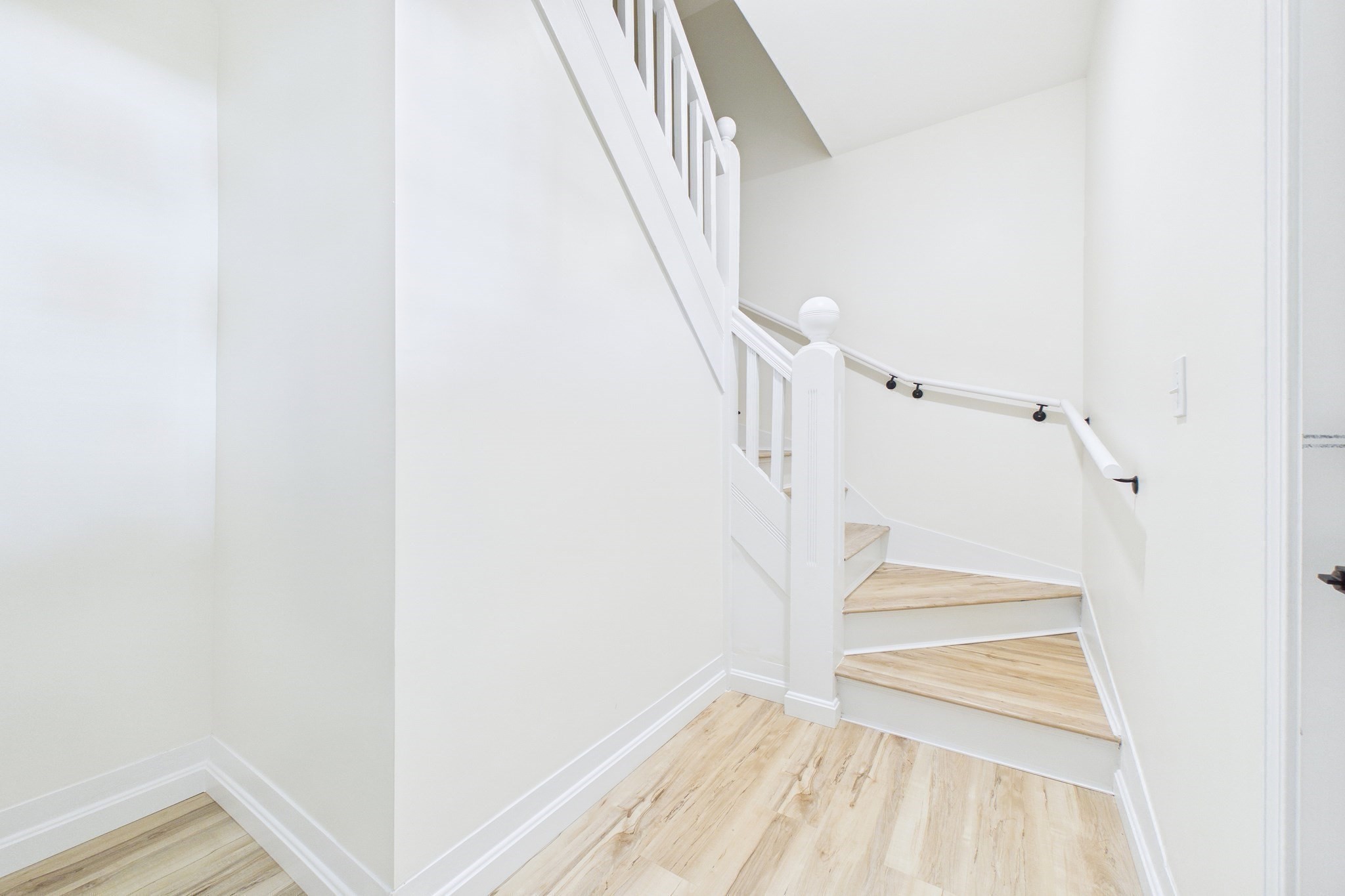 33 Crapo St., New Bedford, MA 02740 - Image 14