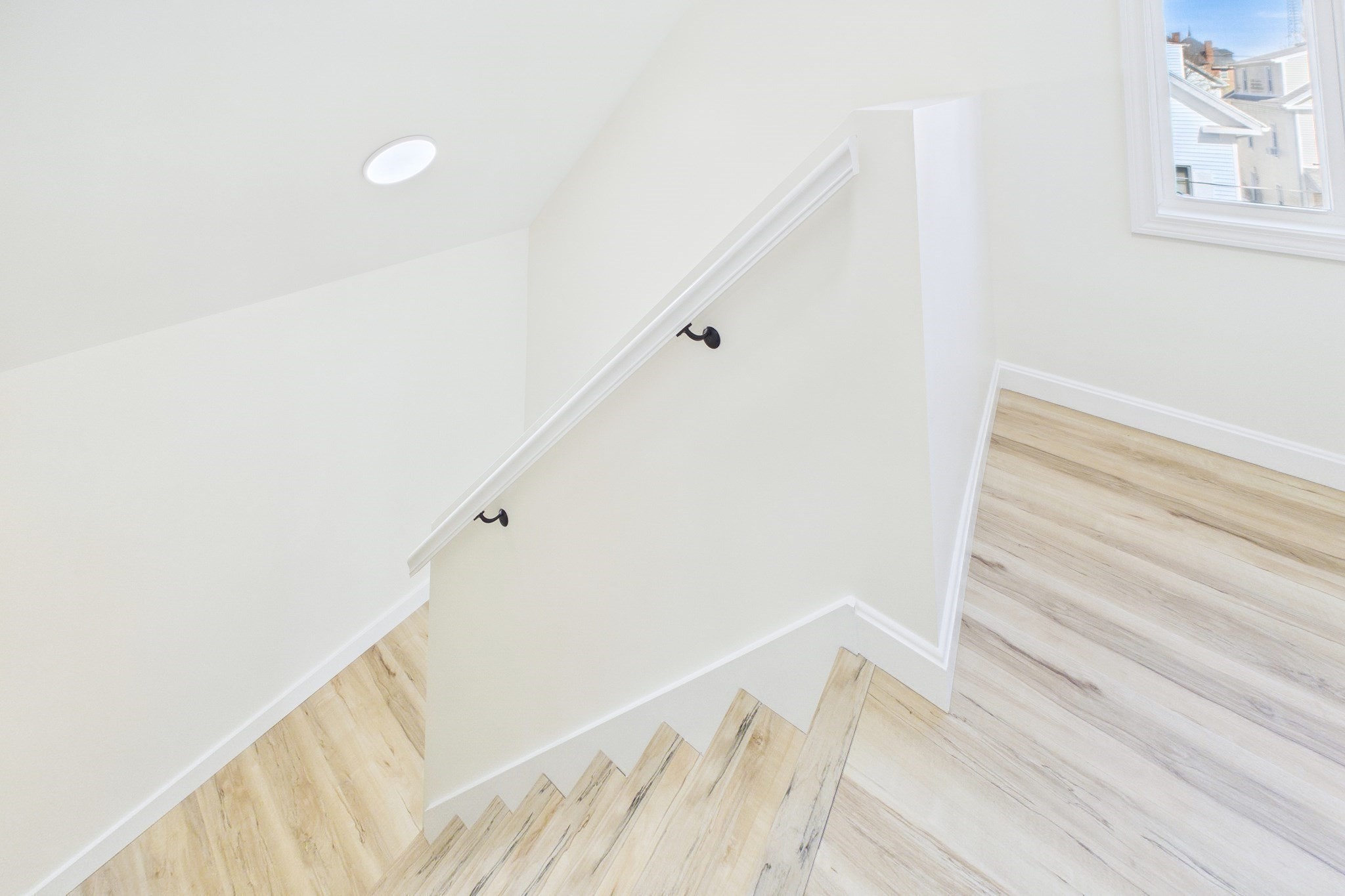 33 Crapo St., New Bedford, MA 02740 - Image 25