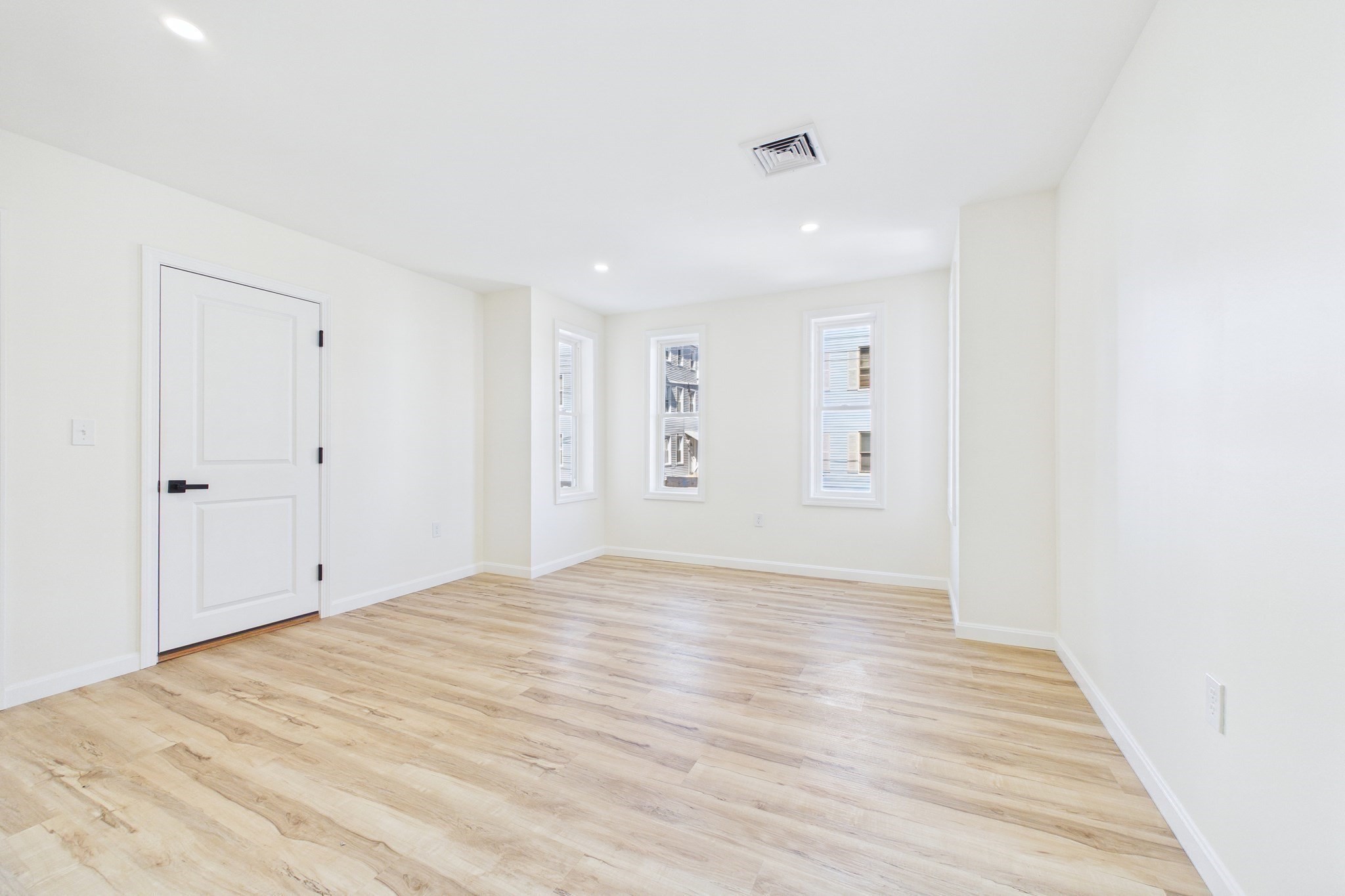 33 Crapo St., New Bedford, MA 02740 - Image 4