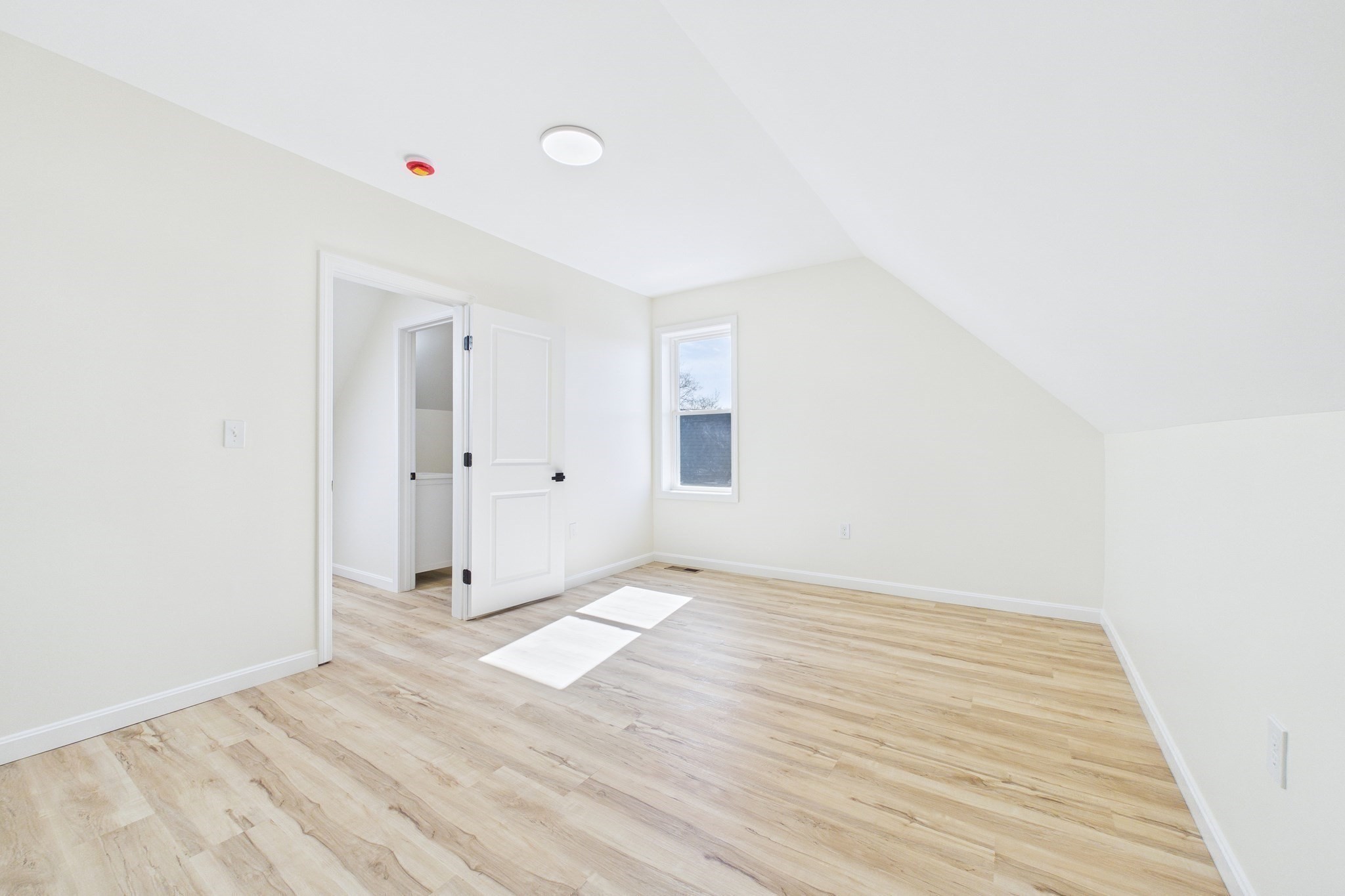 33 Crapo St., New Bedford, MA 02740 - Image 31