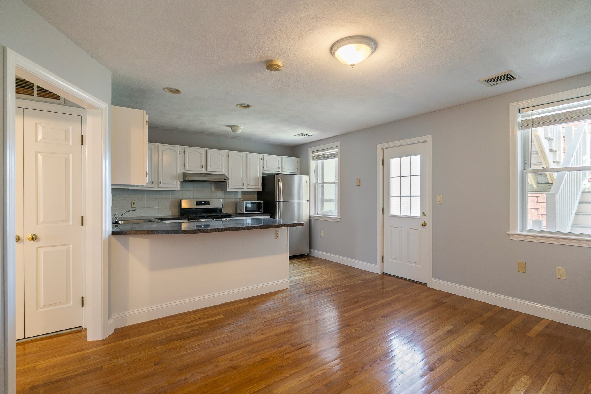 197 Lexington St, East Boston, Boston, MA 02128 - Image 3