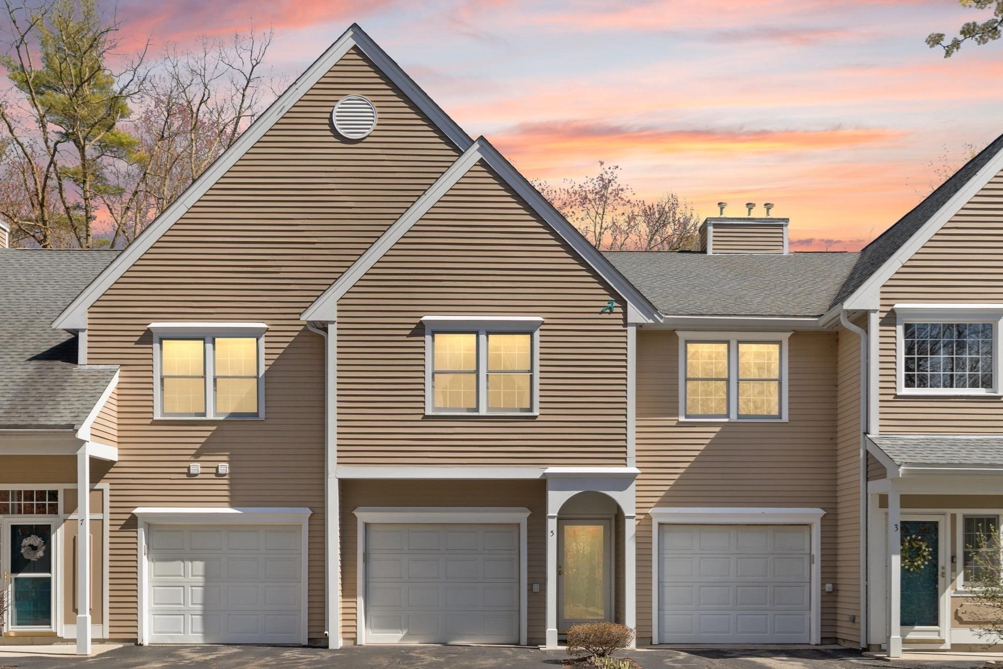 5 Northridge Dr Unit 5, North Reading, MA 01864