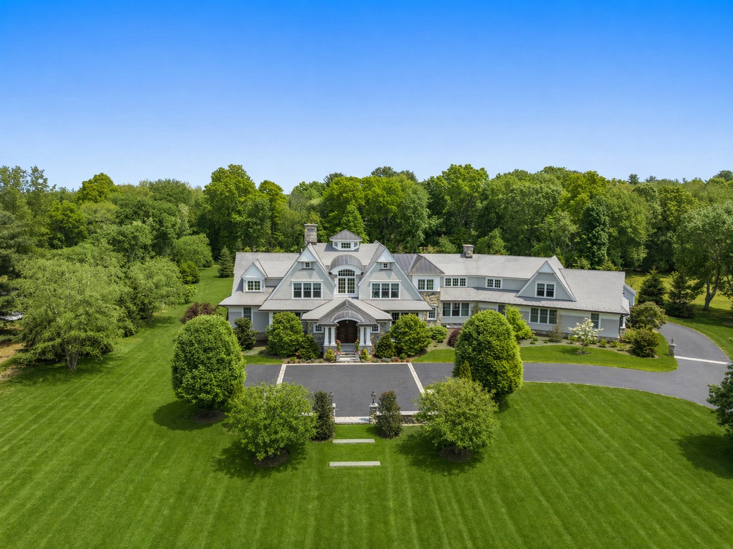 111 Summer St, Westwood, MA 02090