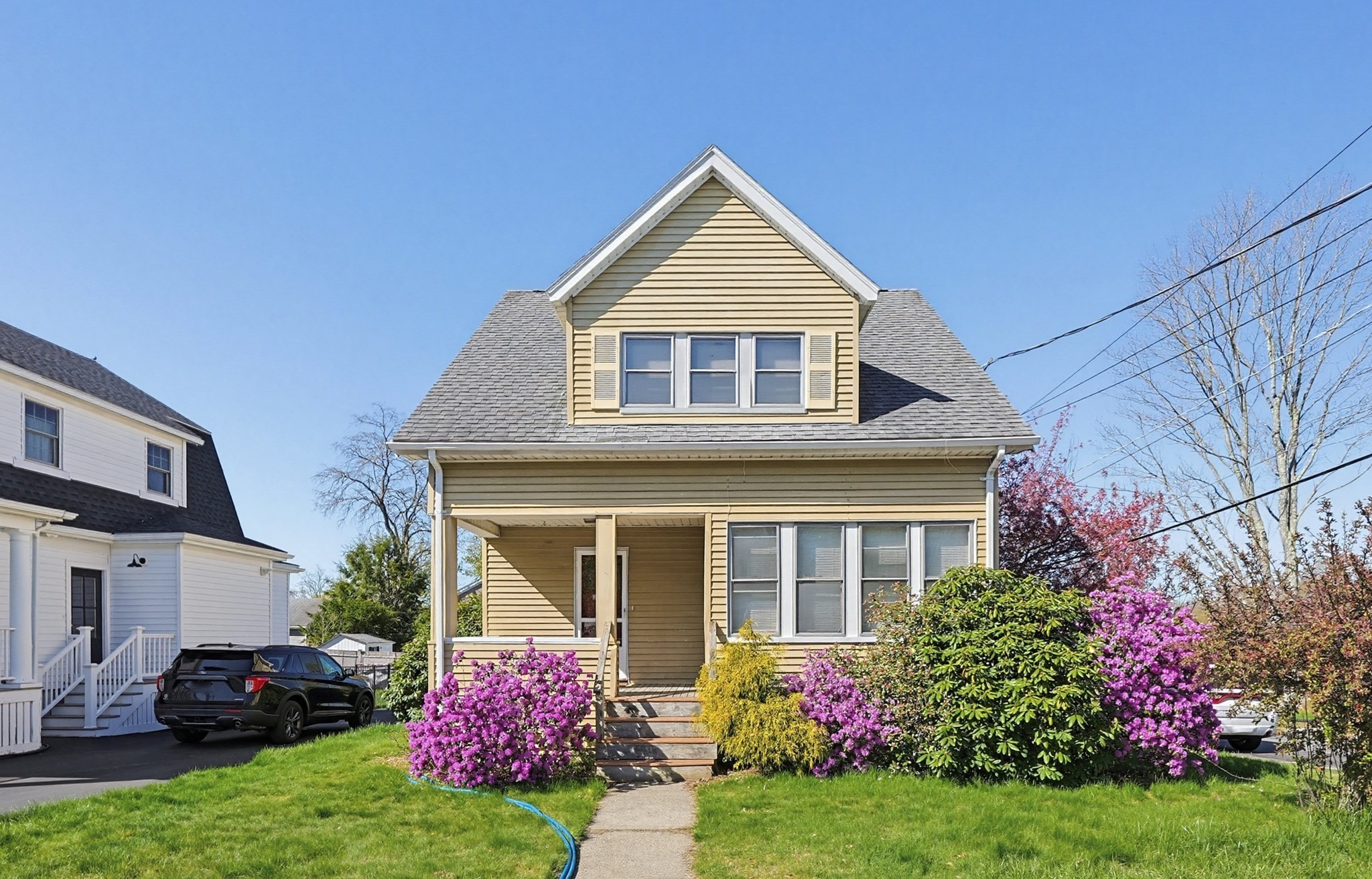 57 E Cross St, Norwood, MA 02062