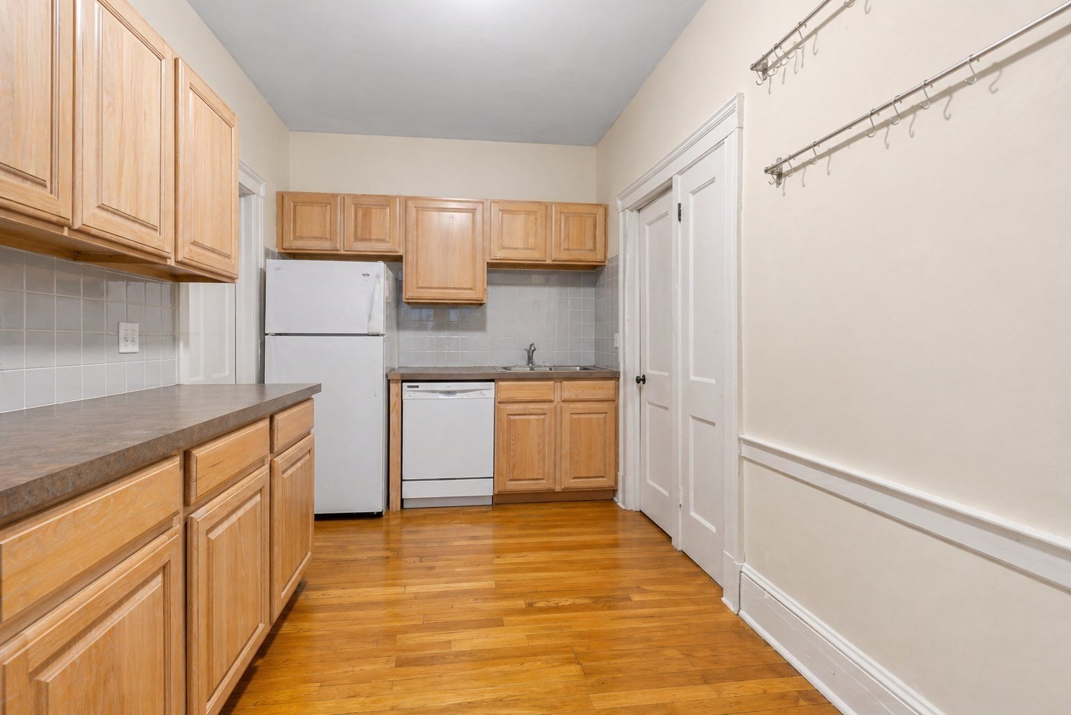 21 Sutherland Rd Unit 6, Boston College, Boston, MA 02135 - Image 9