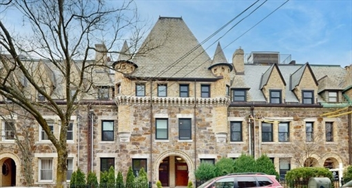322 Tappan St, Apt 2