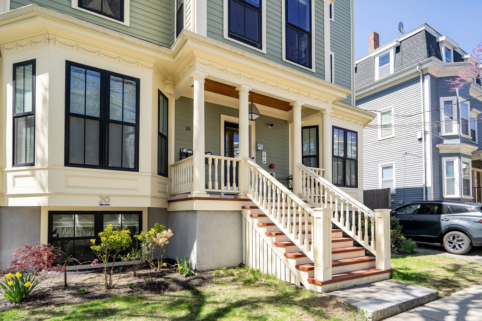 18 Tufts St Unit 4, Cambridge, MA 02139