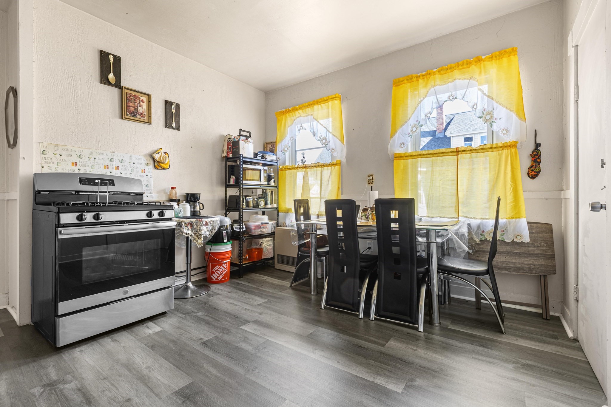 139 Foster St, Lawrence, MA 01843 - Image 3