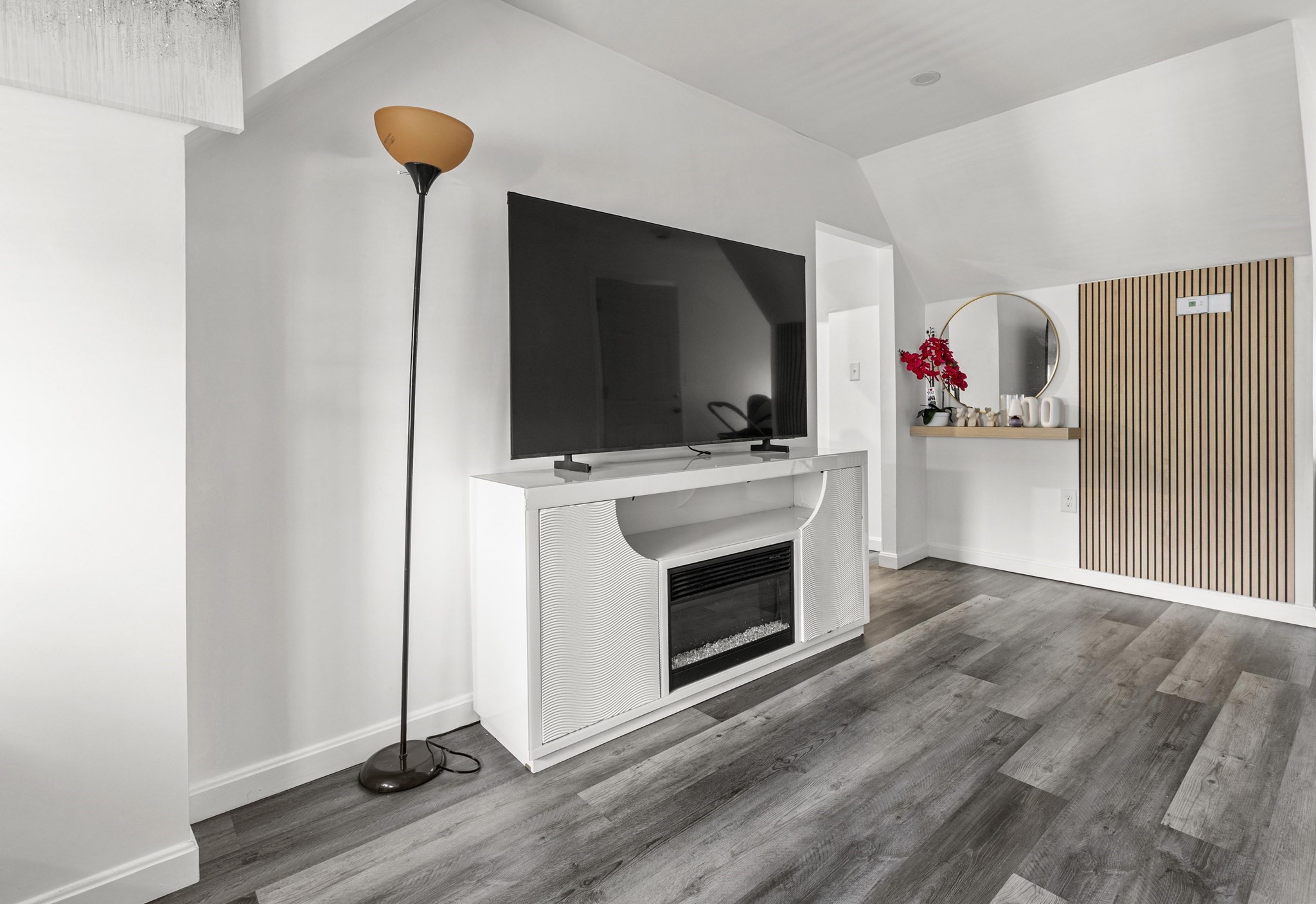 139 Foster St, Lawrence, MA 01843 - Image 8