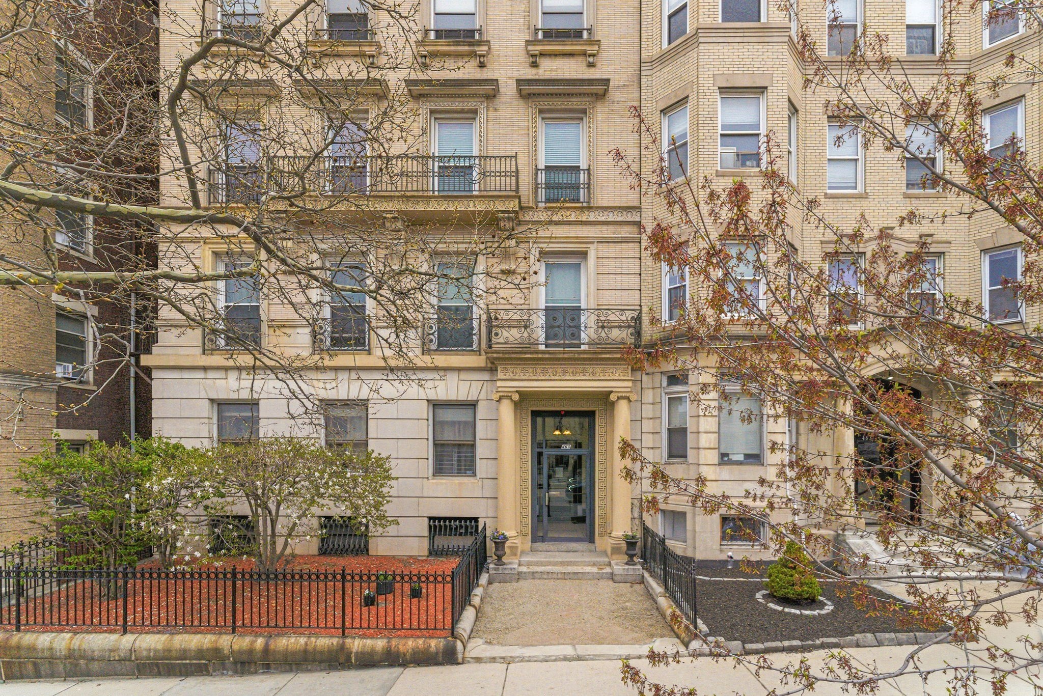 465 Park Drive Unit 2, Fenway, Boston, MA 02215