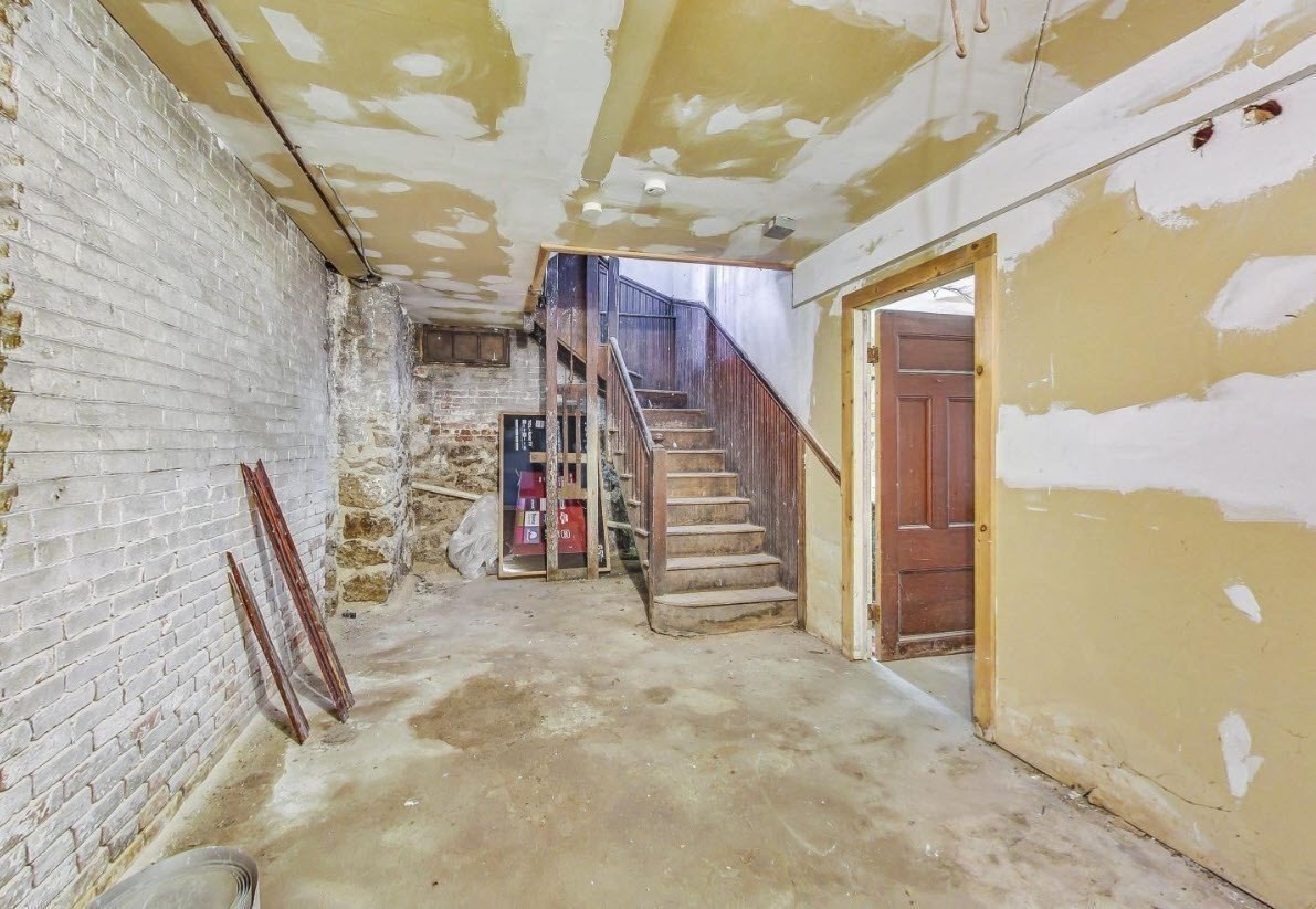 472 Warren, Roxbury, Boston, MA 02119 - Image 25