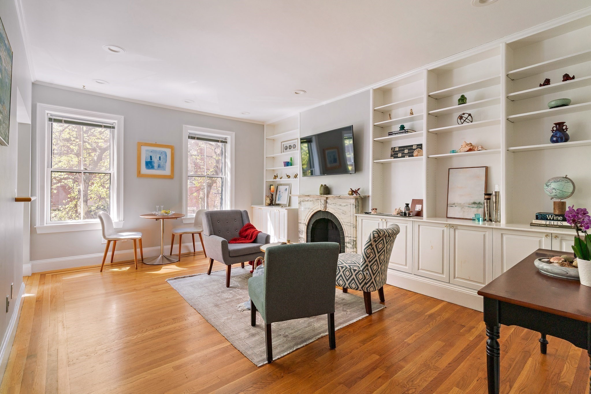 63 W Cedar St Unit 2, Beacon Hill, Boston, MA 02114