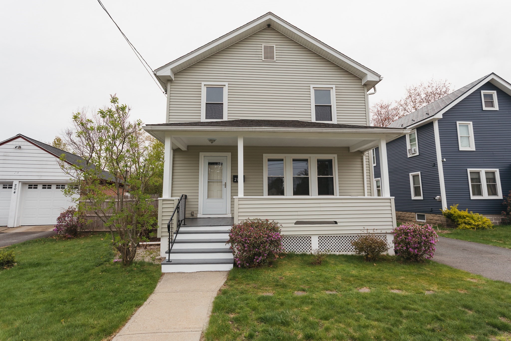 208 Silver St, Greenfield, MA 01301
