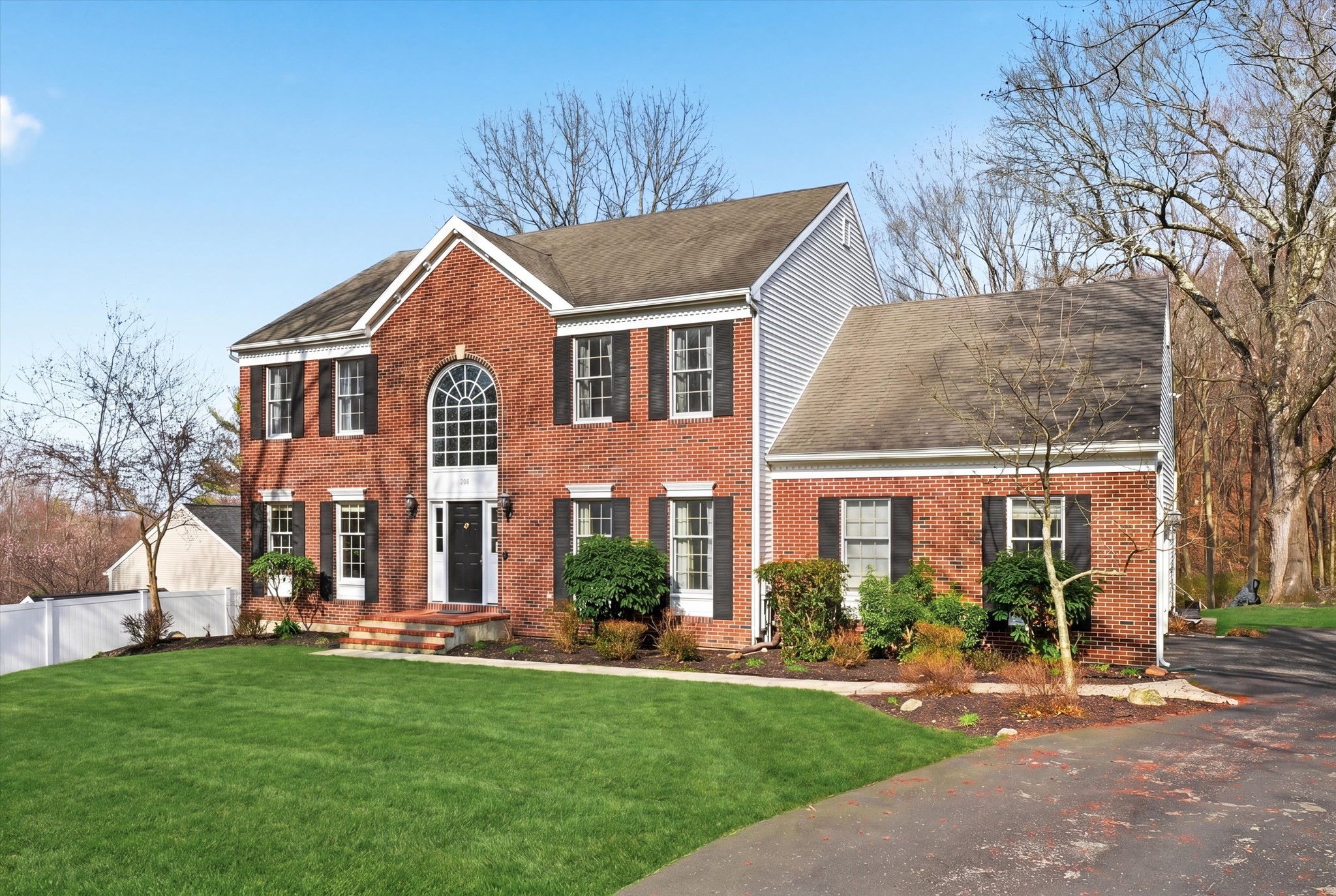 100 Rosemont Drive, North Andover, MA 01845