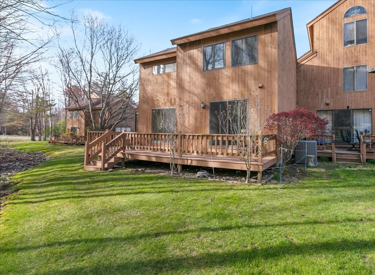 9 Eaton Ct Unit 9, Haverhill, MA 01832