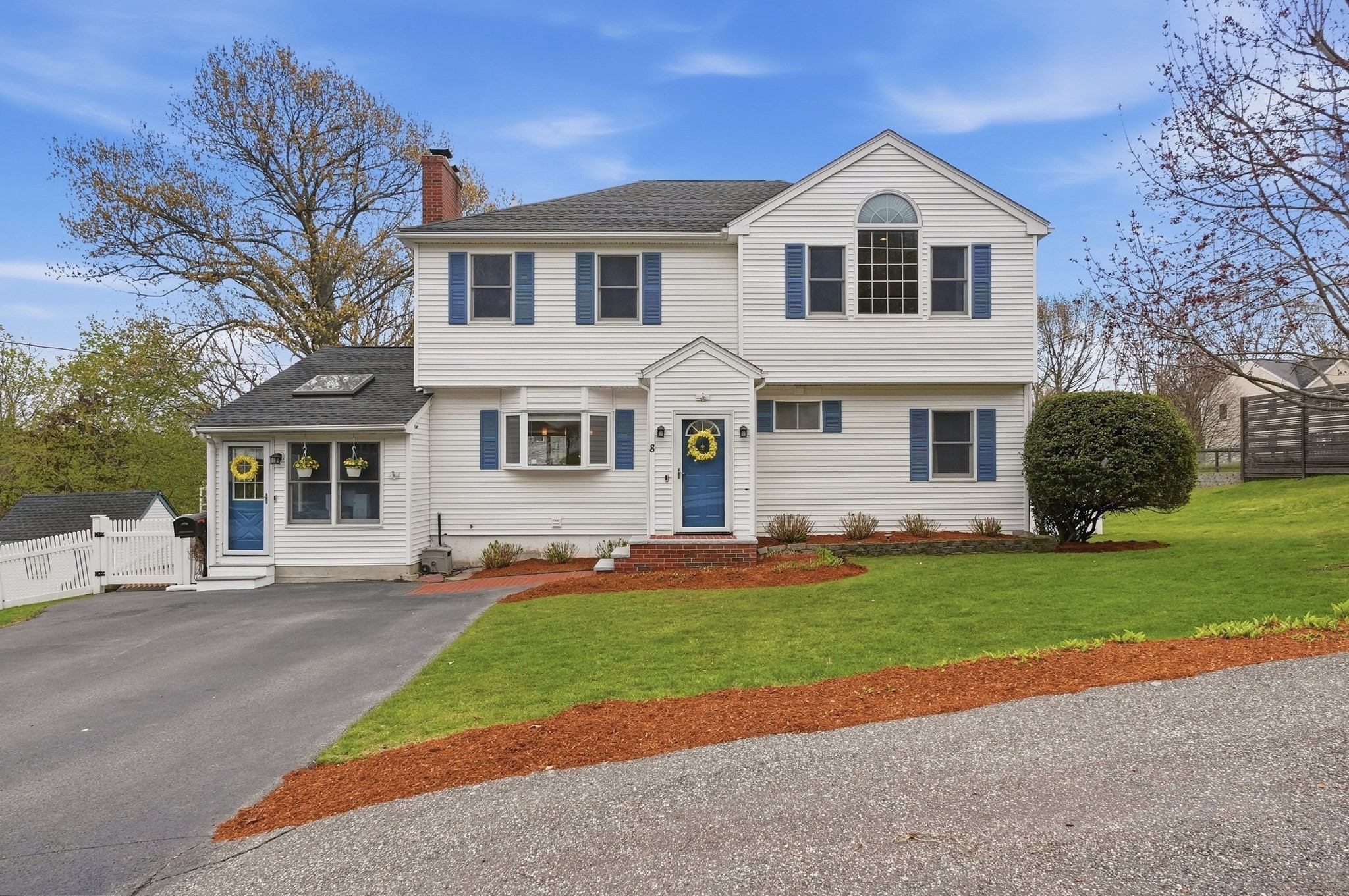 8 Harvard Street Extension, Woburn, MA 01801