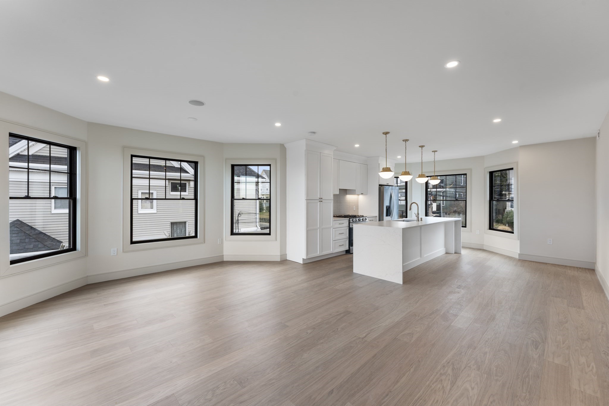 142 Metropolitan, Roslindale, Boston, MA 02131 - Image 16