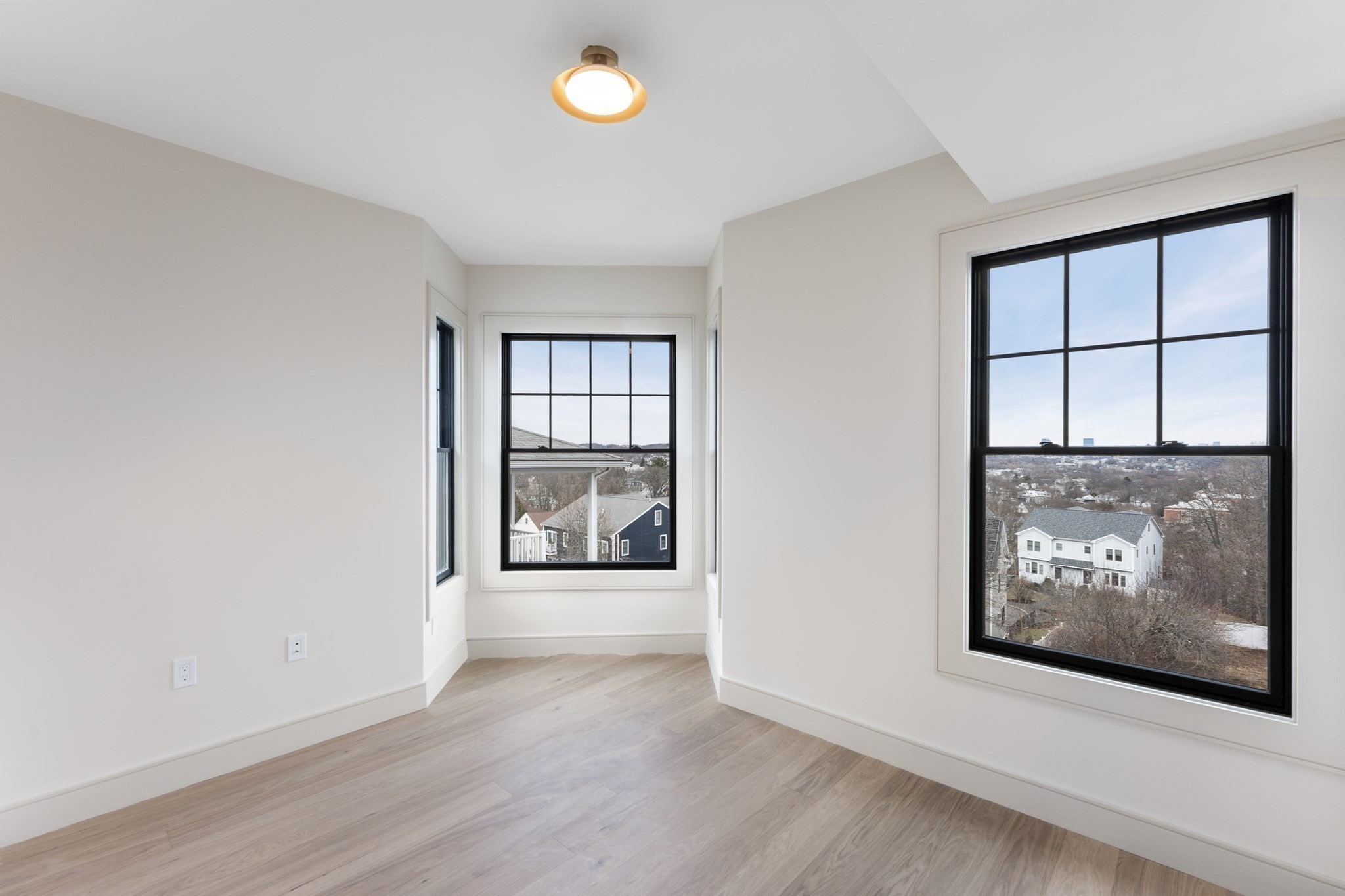 142 Metropolitan, Roslindale, Boston, MA 02131 - Image 18