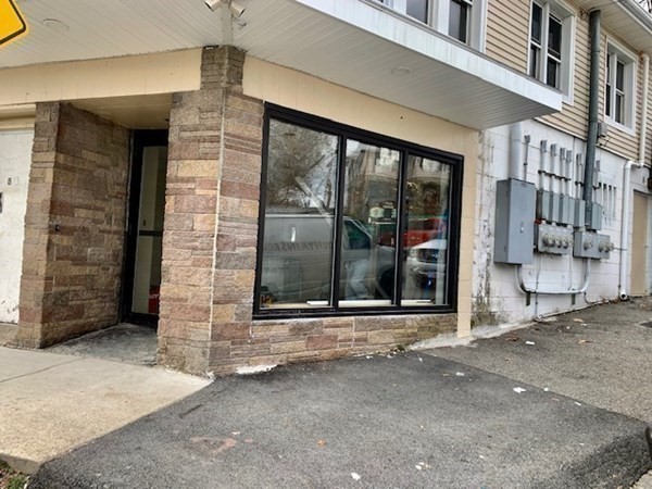 8 Boylston St Unit 1R Conner, Worcester, MA 01605