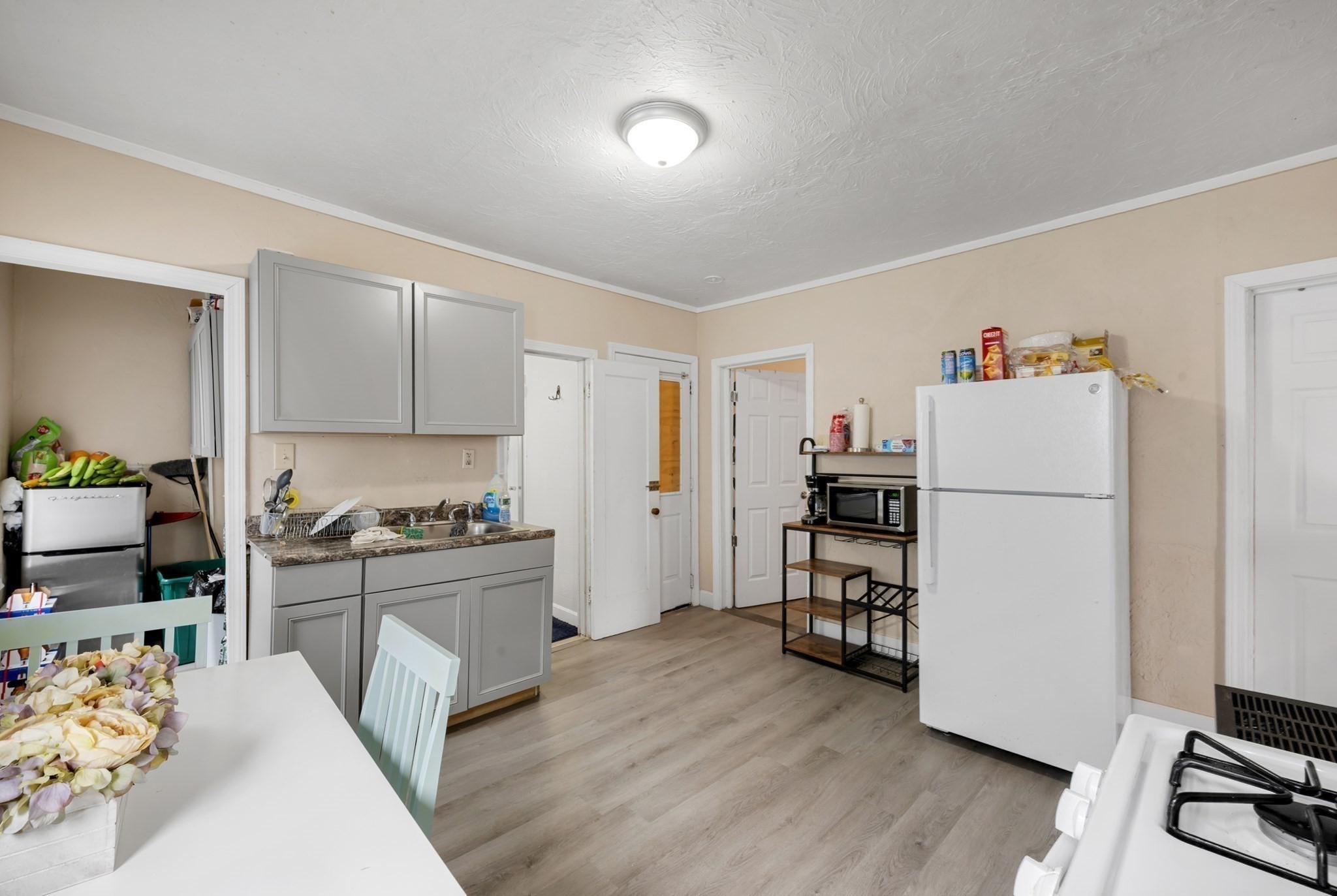 20 Mott St, Worcester, MA 01604 - Image 12