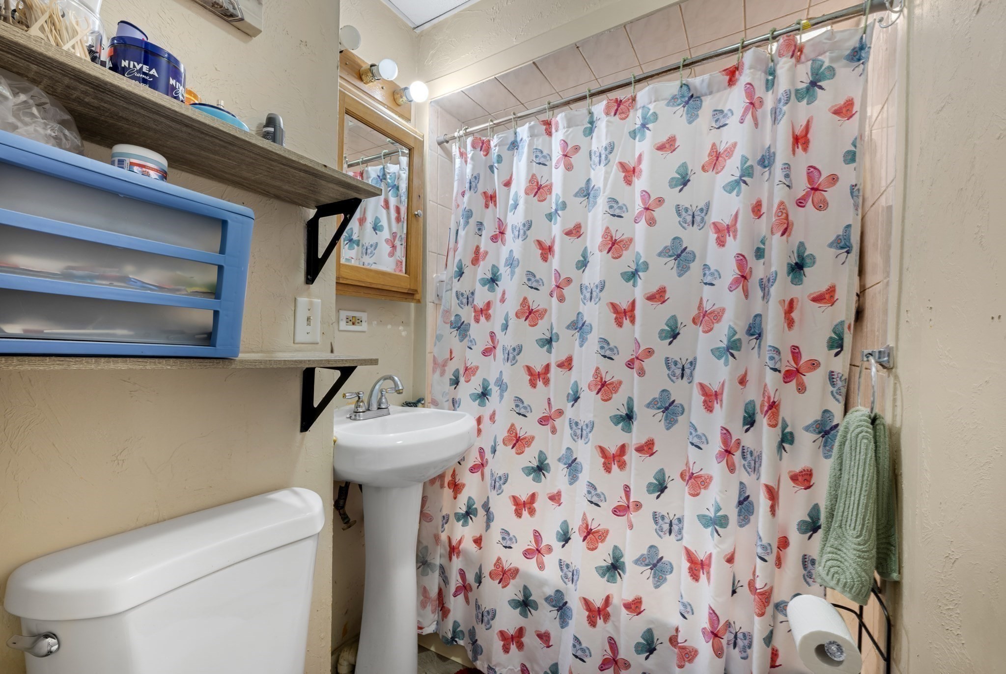 20 Mott St, Worcester, MA 01604 - Image 17