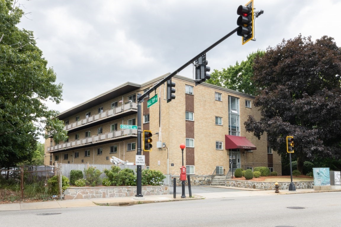 135 Granite Ave Unit 29, Dorchester, Boston, MA 02124