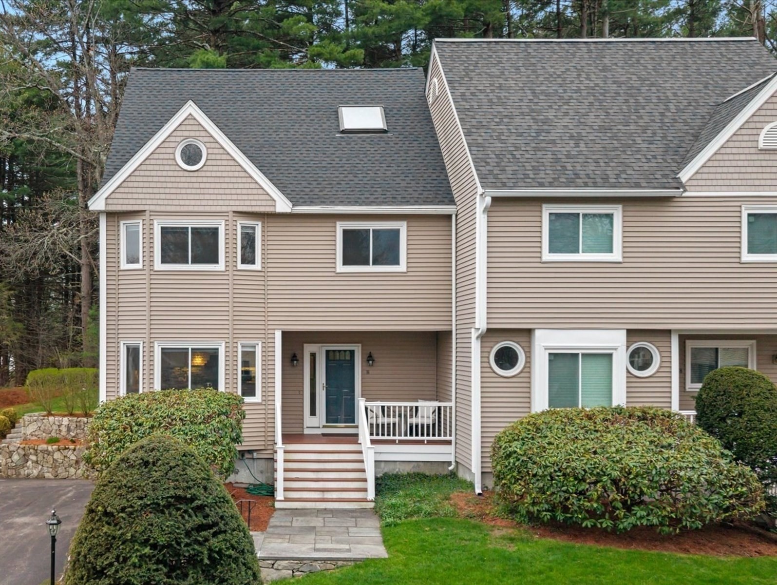 16 Lanes End Unit 16, Natick, MA 01760