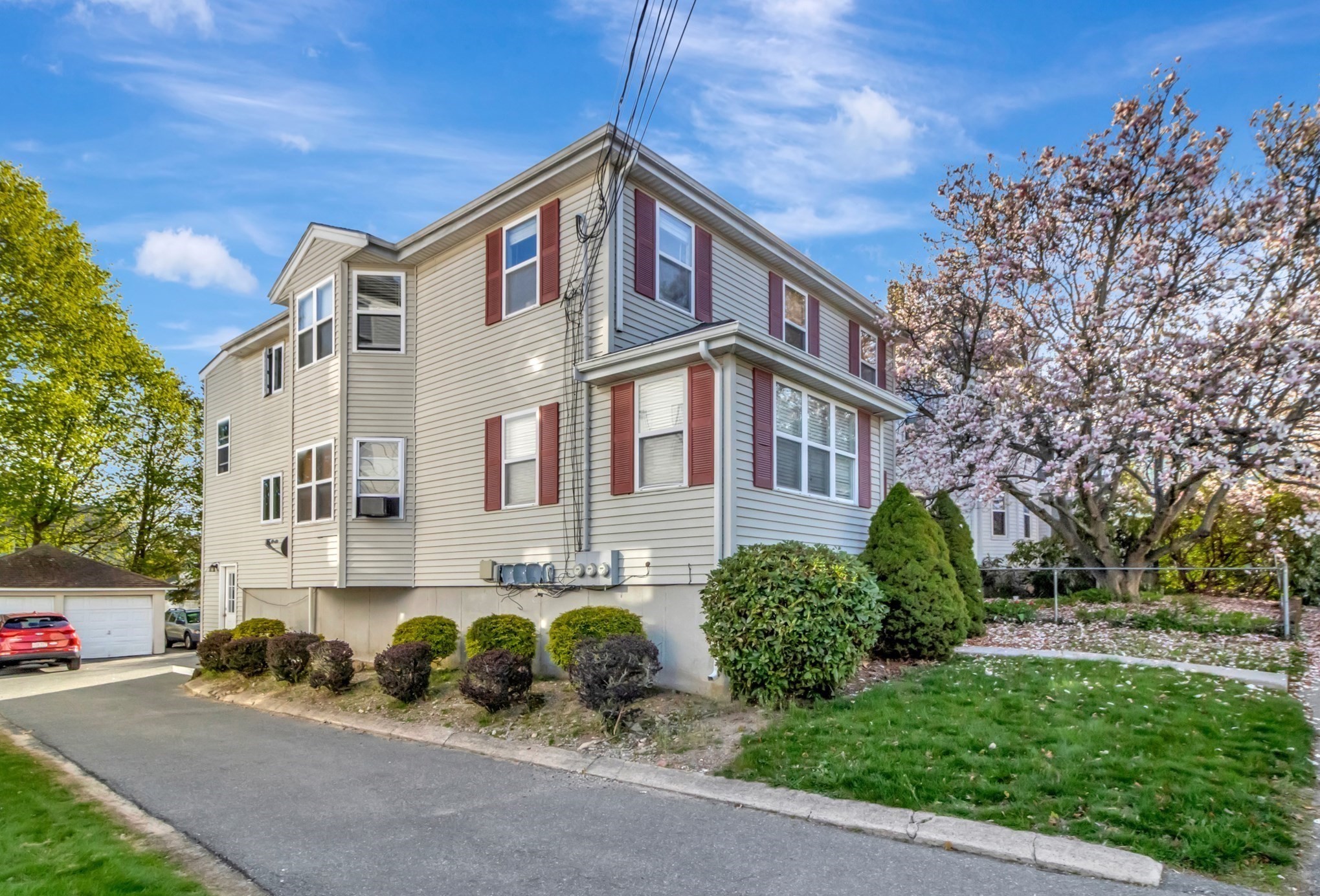 50 Tremont Street, Norwood, MA 02062
