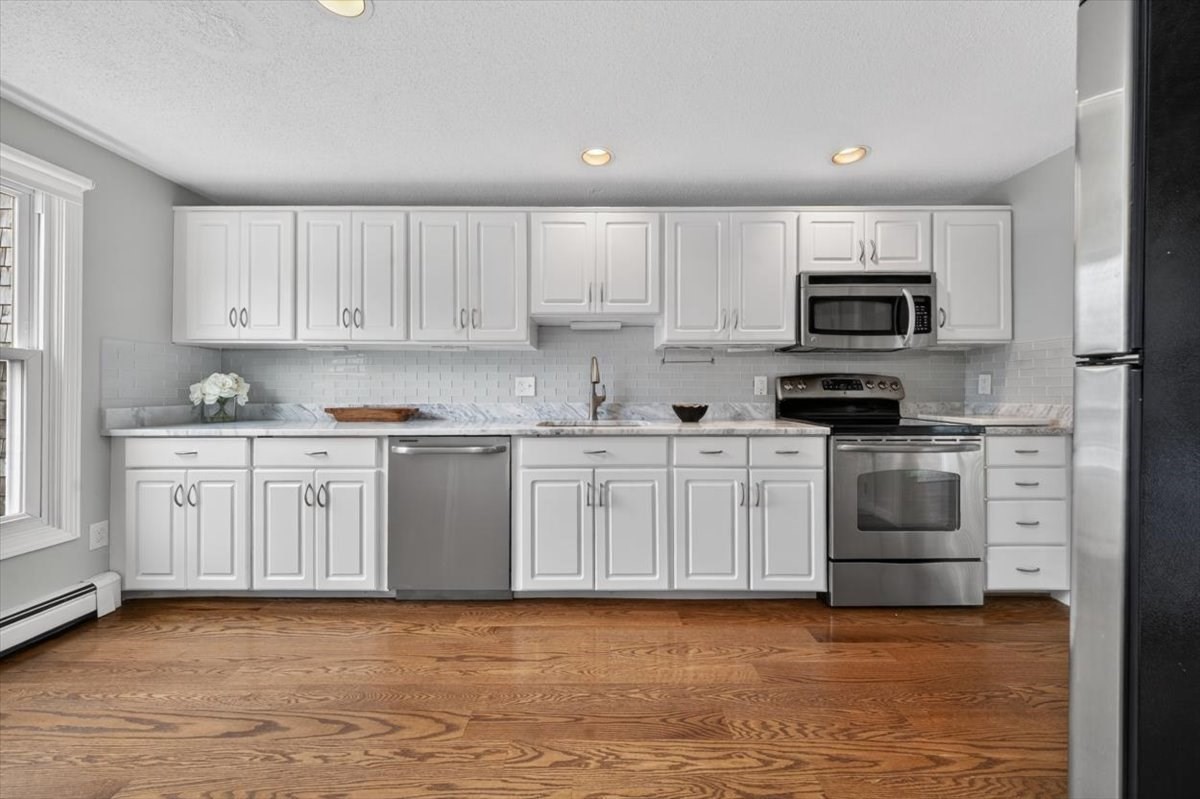 14 Cedarledge Village Unit 14, Cohasset, MA 02025