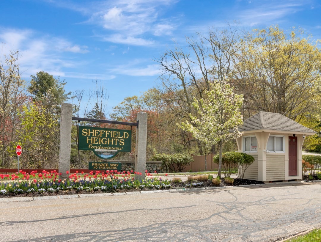 2102 Lewis O Gray Dr Unit 2102, Saugus, MA 01906