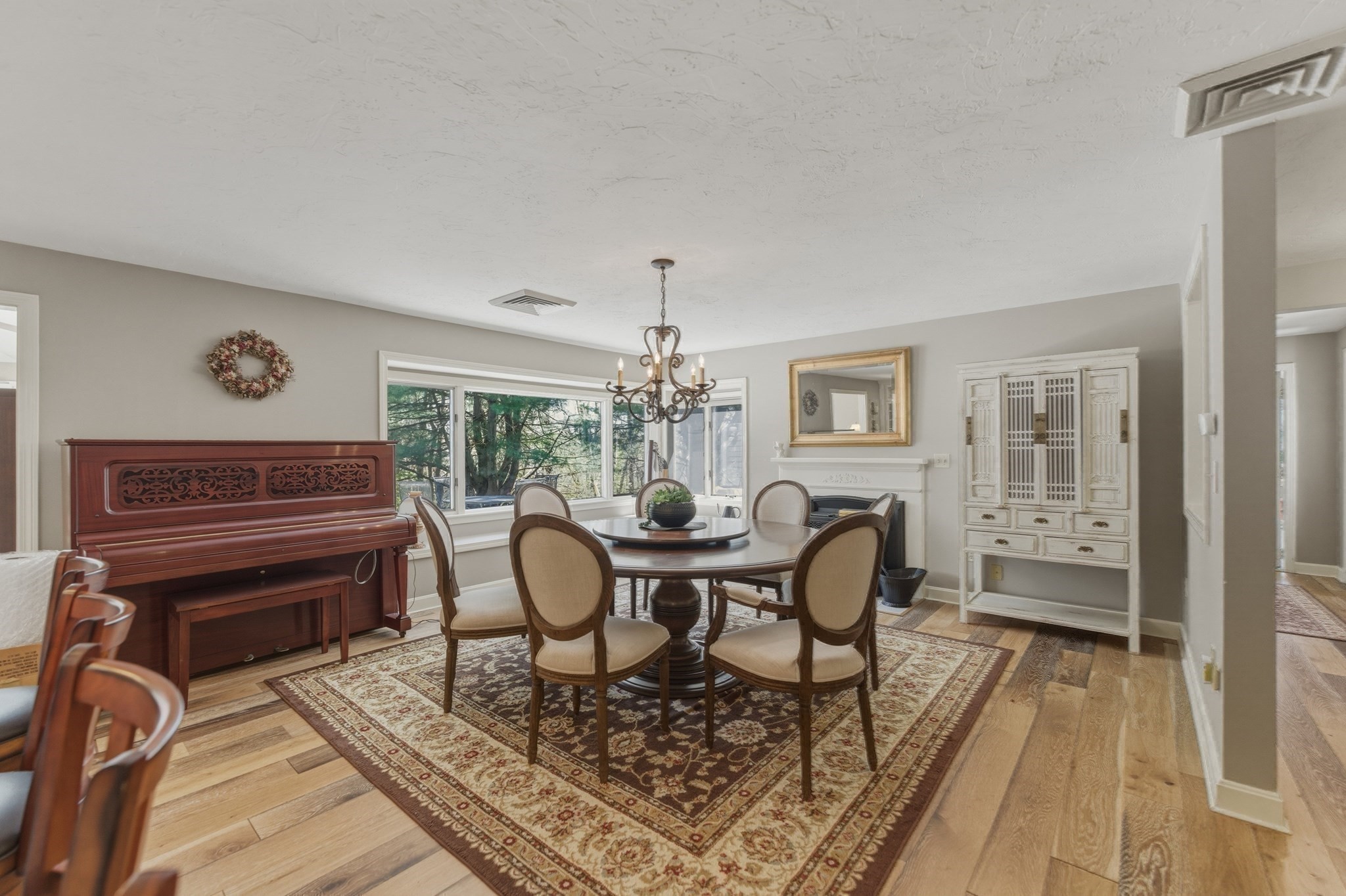 402 Ridgefield Cir Unit D, Clinton, MA 01510 - Image 17