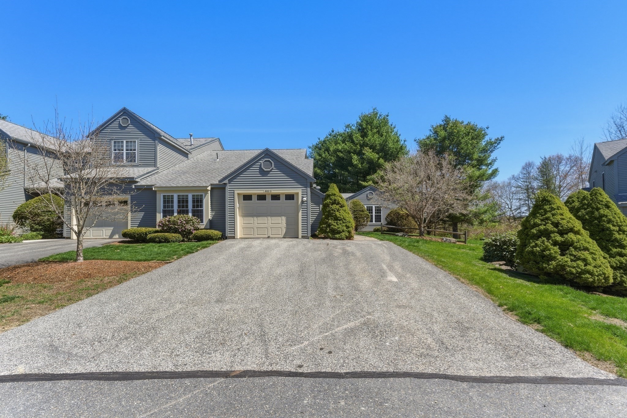 402 Ridgefield Cir Unit D, Clinton, MA 01510 - Image 3