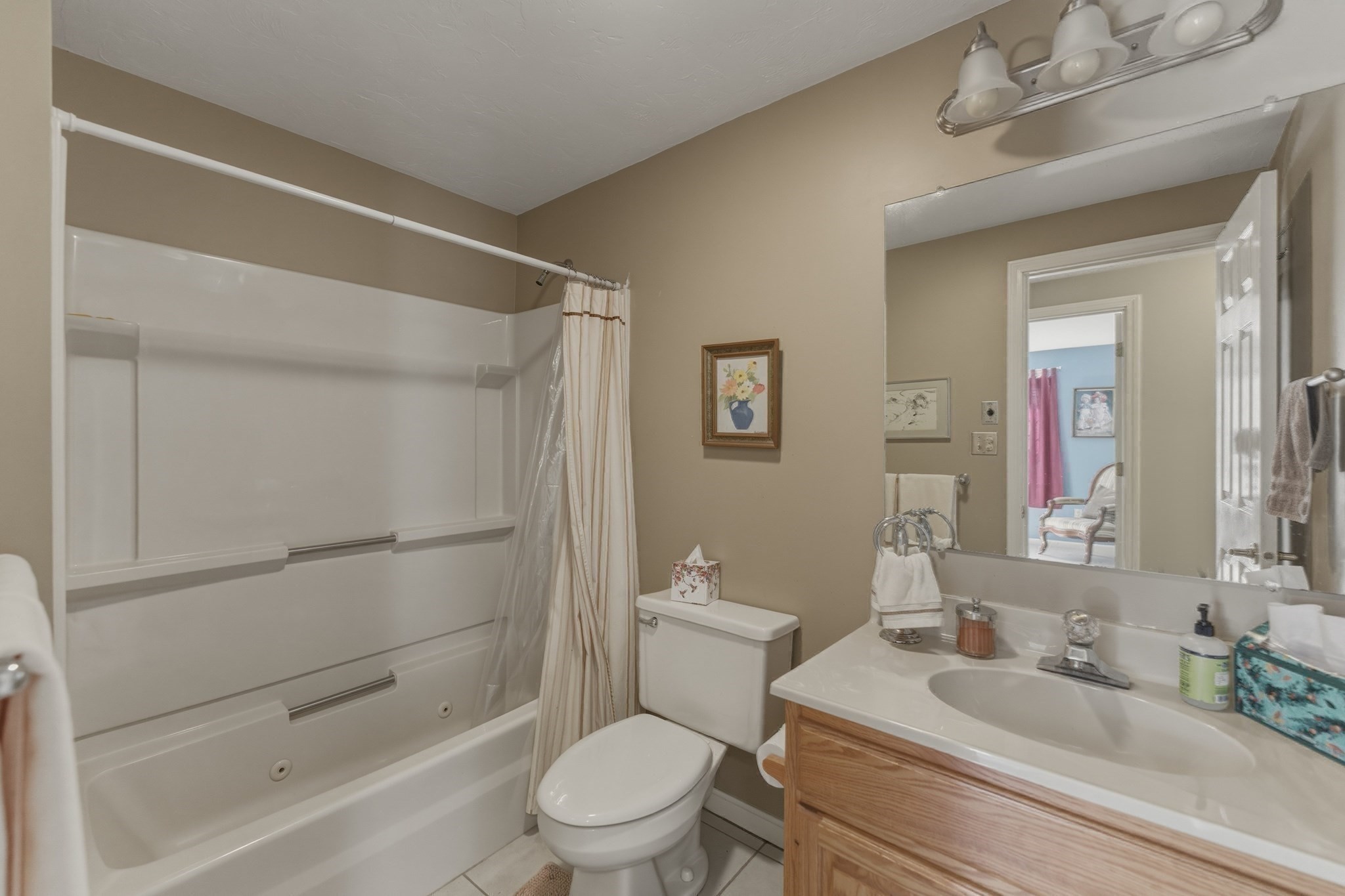 402 Ridgefield Cir Unit D, Clinton, MA 01510 - Image 23
