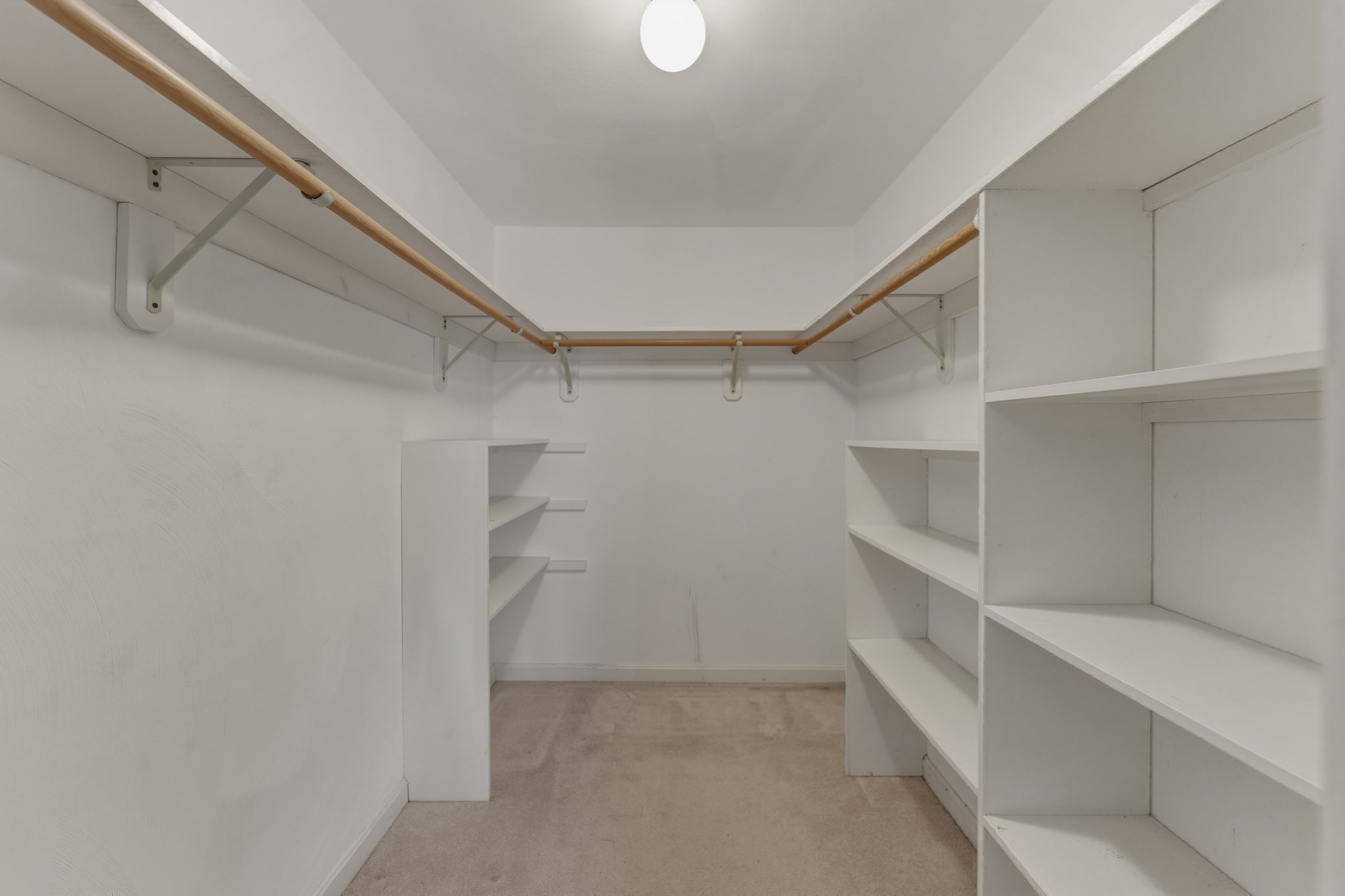 402 Ridgefield Cir Unit D, Clinton, MA 01510 - Image 26