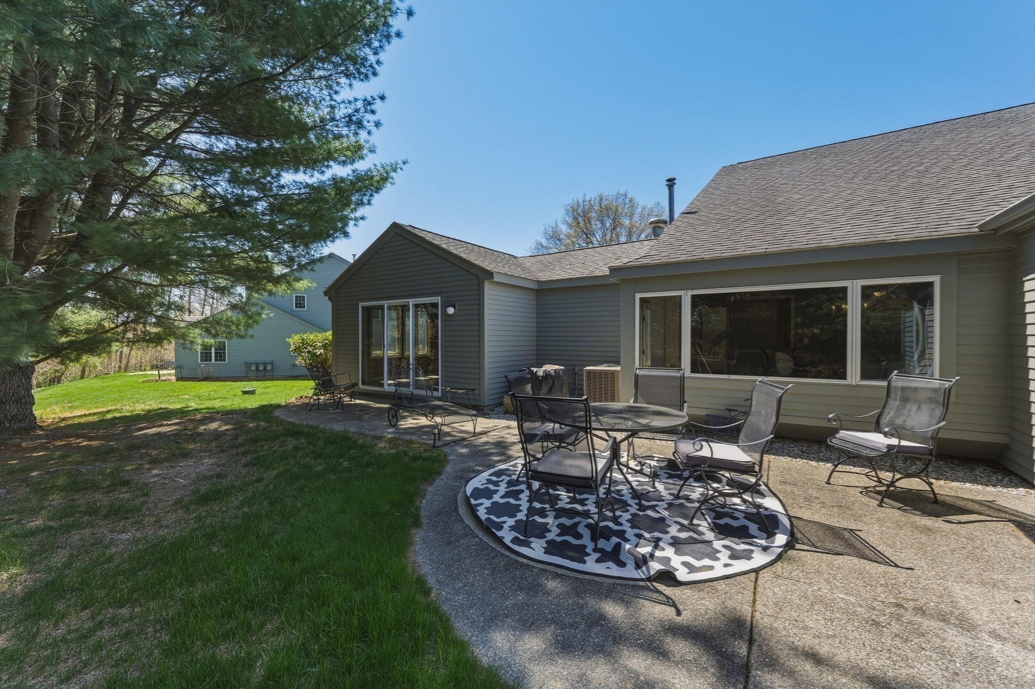 402 Ridgefield Cir Unit D, Clinton, MA 01510 - Image 32
