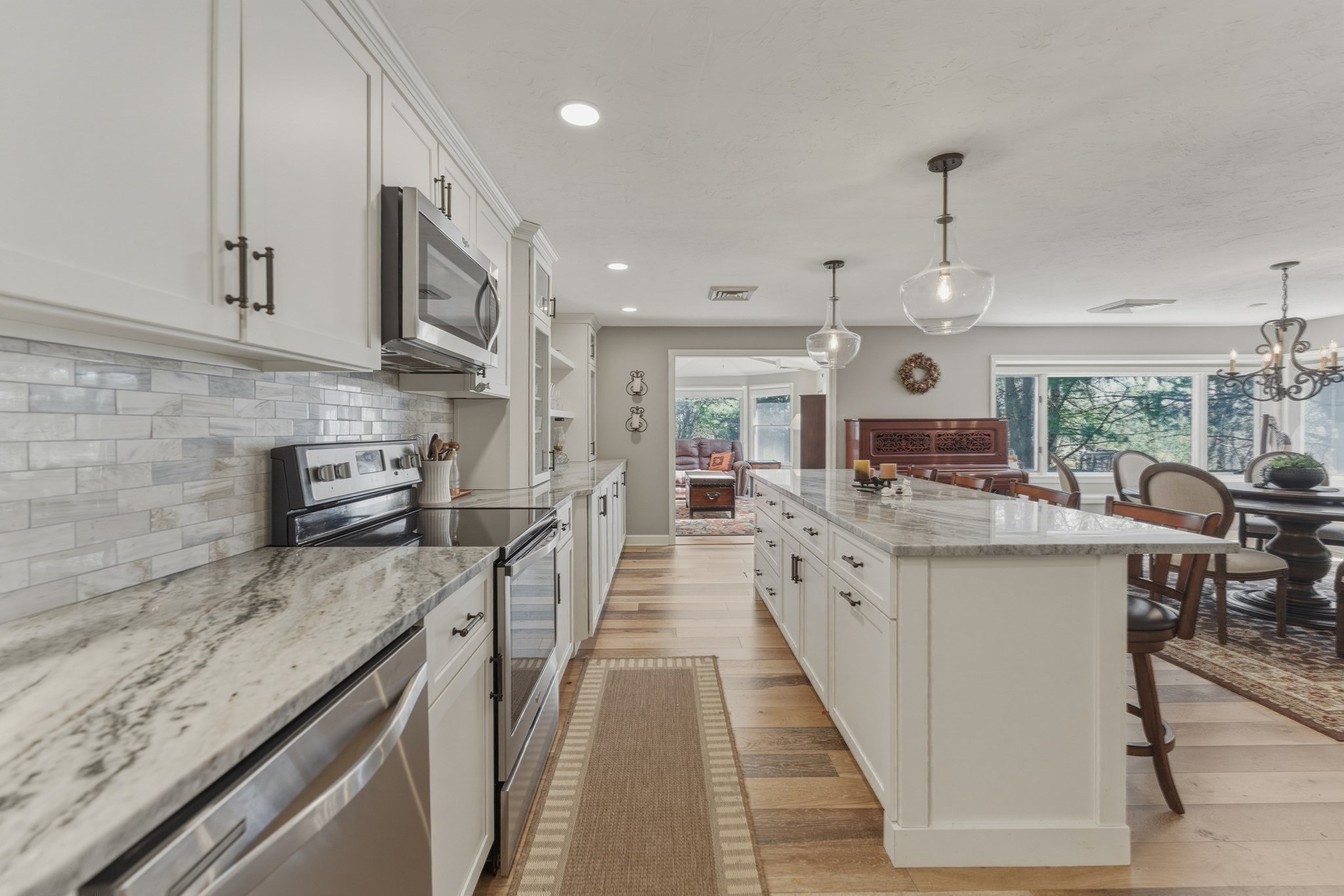 402 Ridgefield Cir Unit D, Clinton, MA 01510 - Image 8