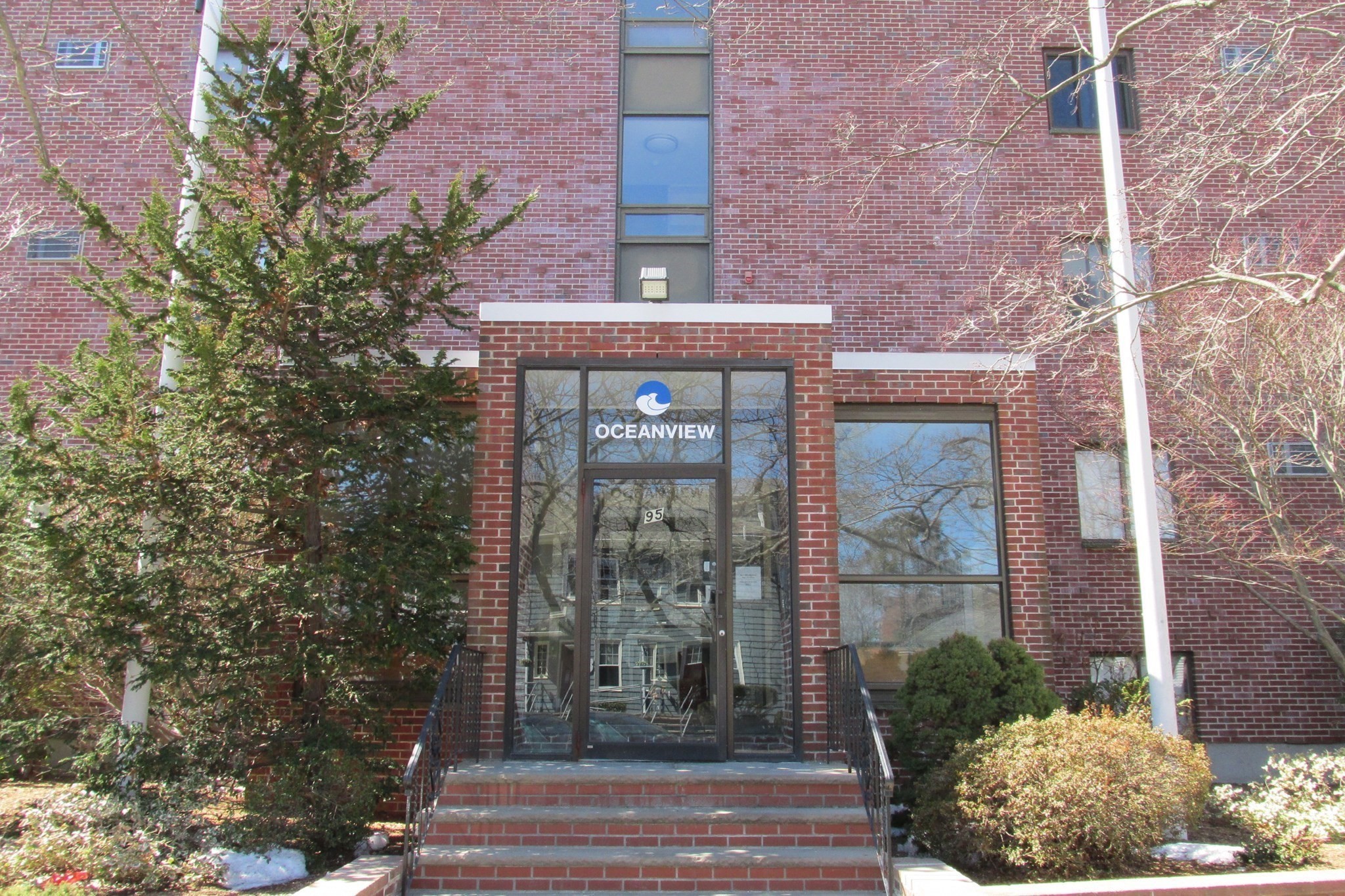 95 Nahant St Unit 12, Lynn, MA 01902