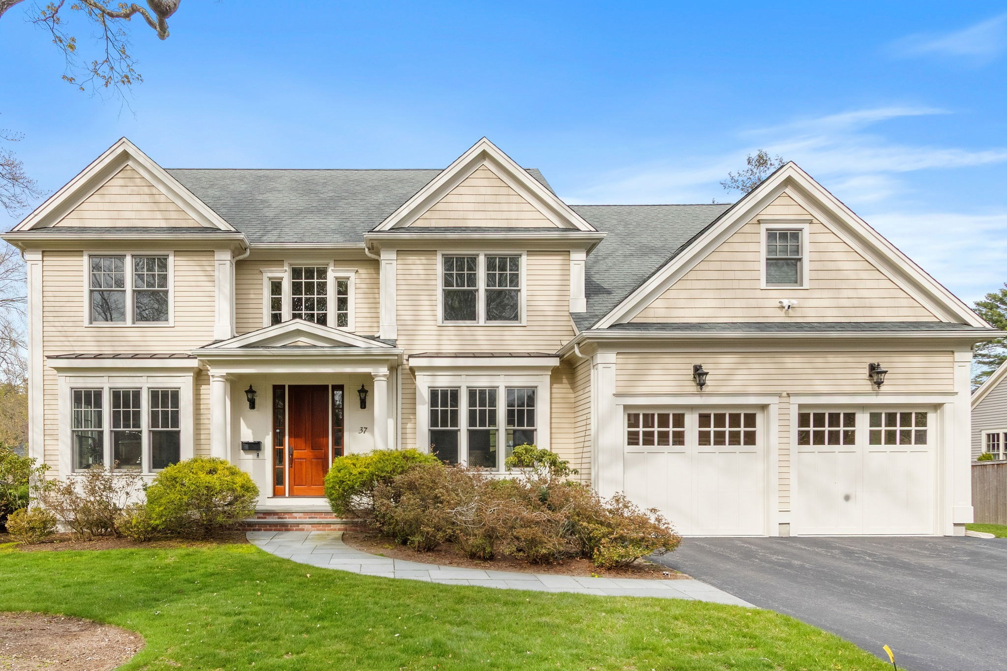 37 Wall Street, Wellesley, MA 02481